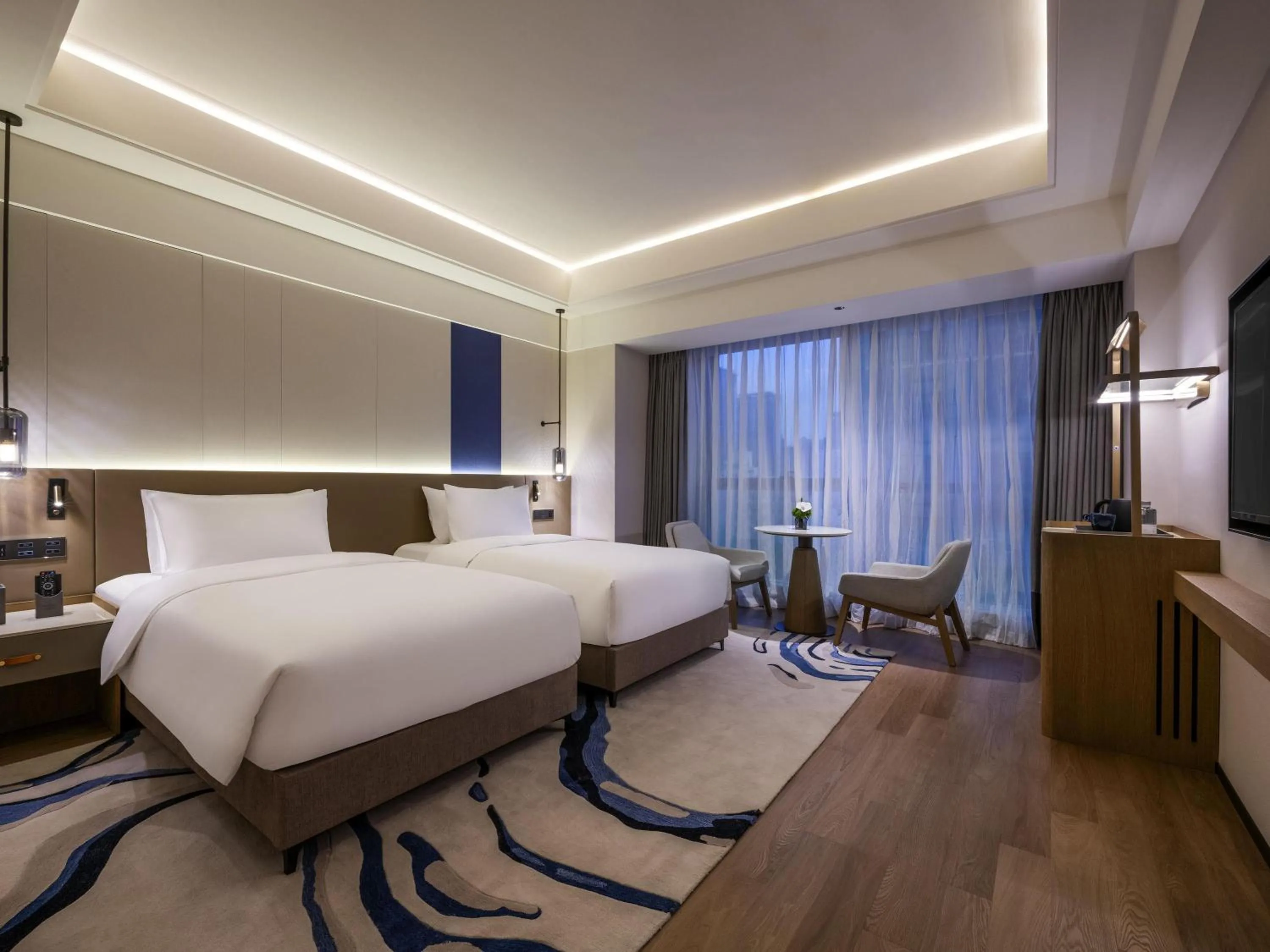 Bedroom, Bed in Novotel Shanghai JingAn