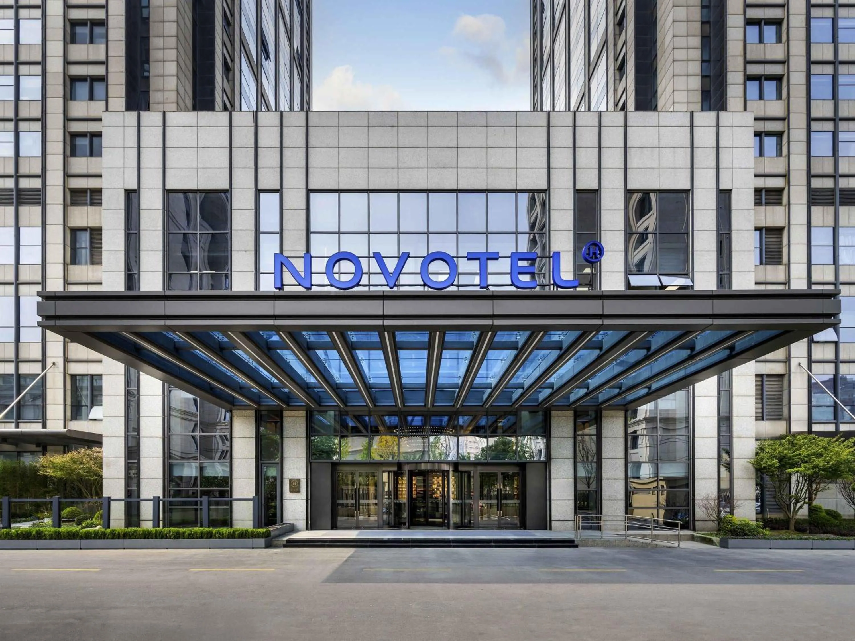 Property building in Novotel Shanghai JingAn