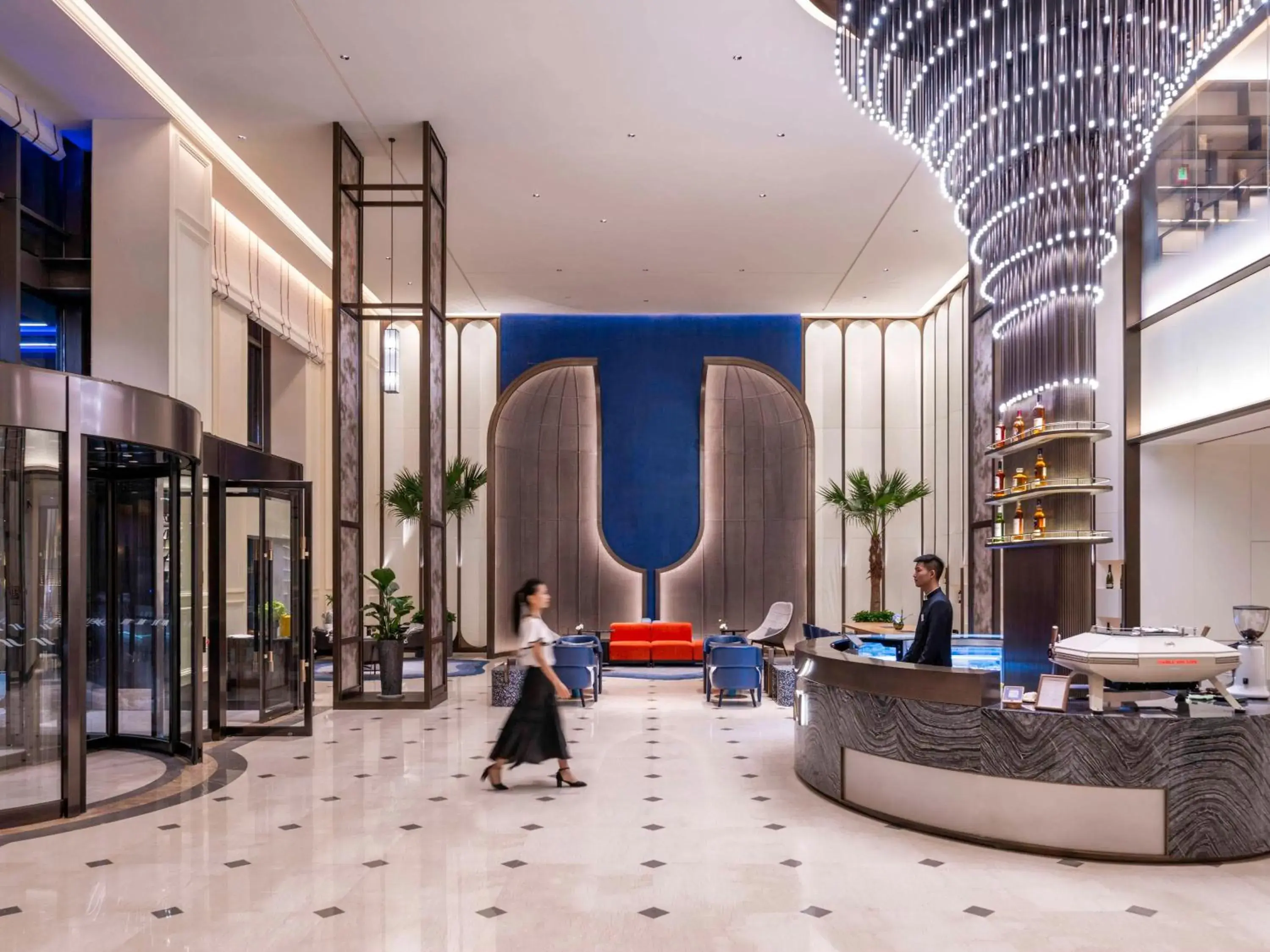 Lounge or bar in DoubleTree by Hilton Shanghai Jing'an Lounge or bar in DoubleTree by Hilton Shanghai Jing'an