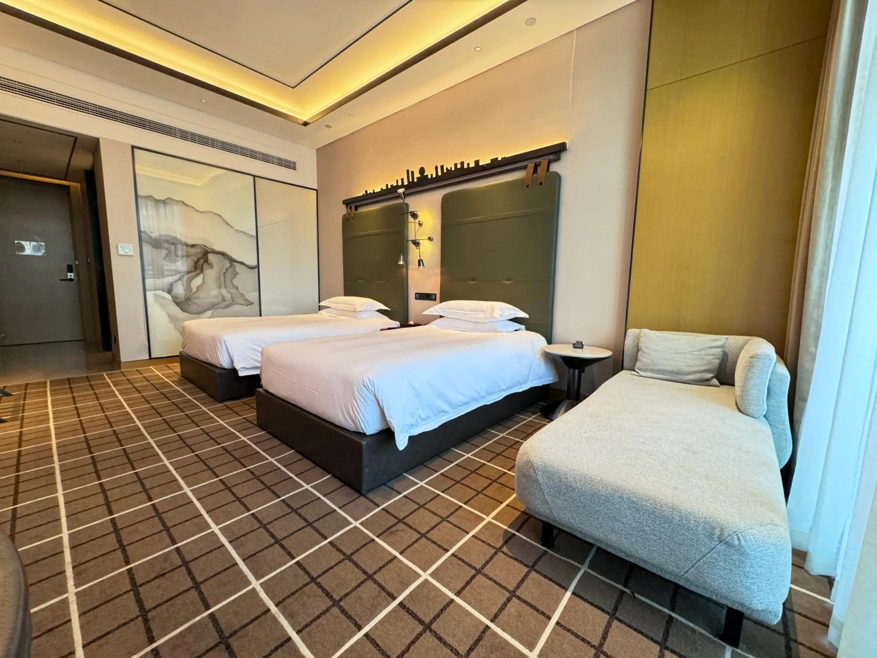 Bed in Novotel Hangzhou East Railway Station