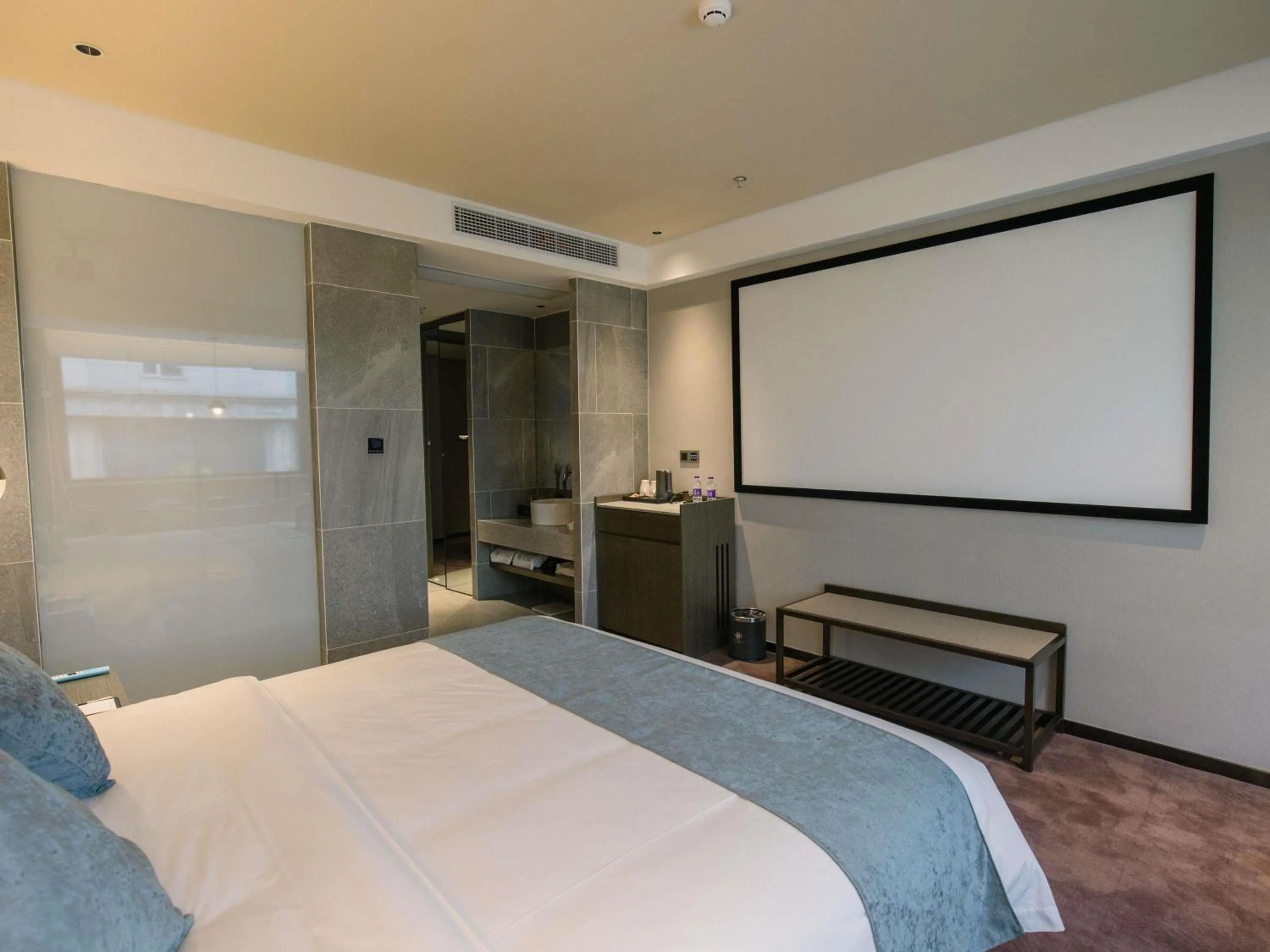 Bedroom, Bed in Novotel Nantong Center
