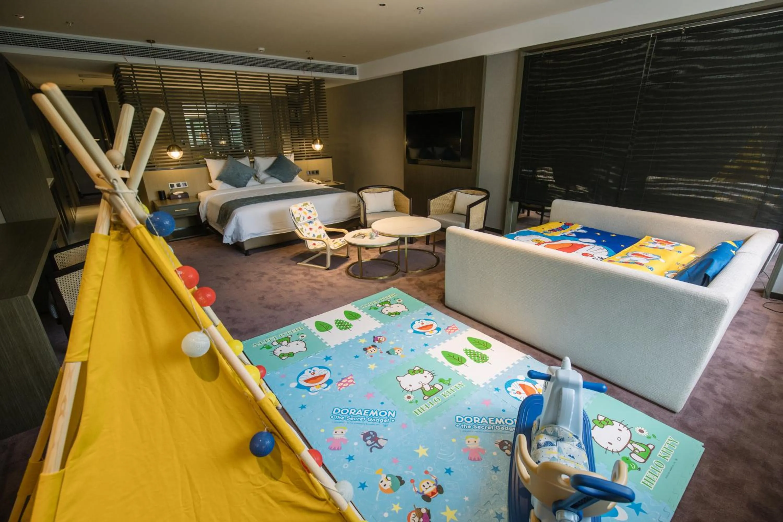 Bed in Novotel Nantong Center