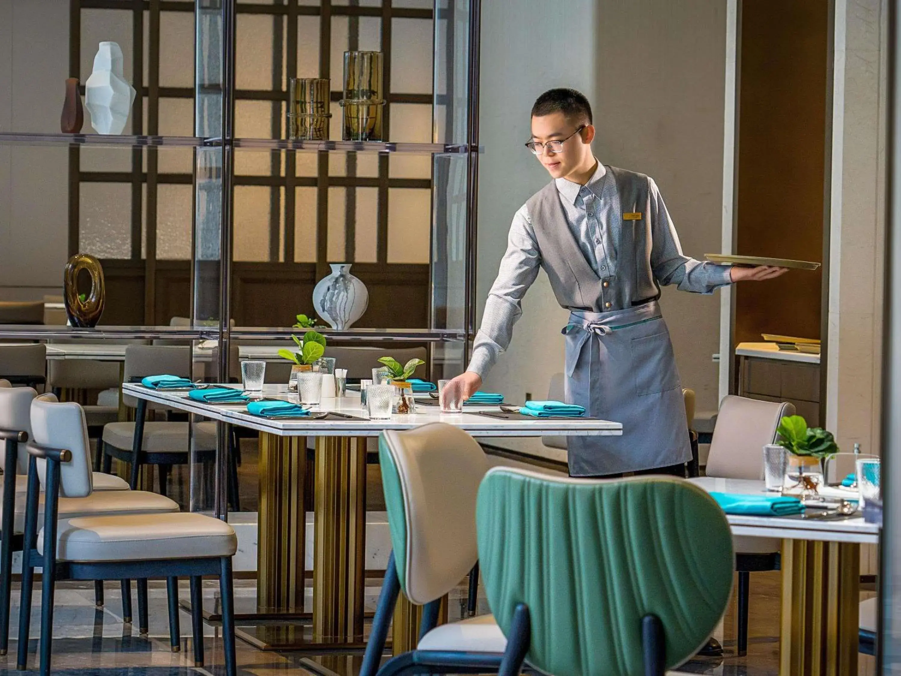 Restaurant/places to eat in Grand Mercure Chengdu East Restaurant/places to eat in Grand Mercure Chengdu East