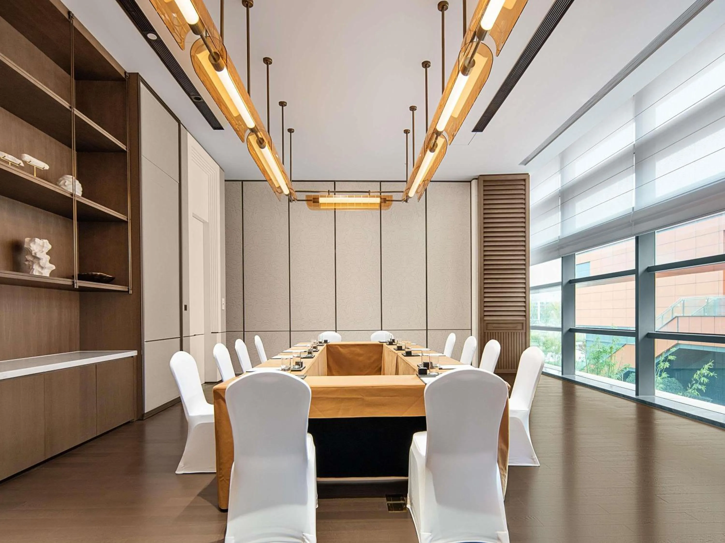 Meeting/conference room in Grand Mercure Chengdu East