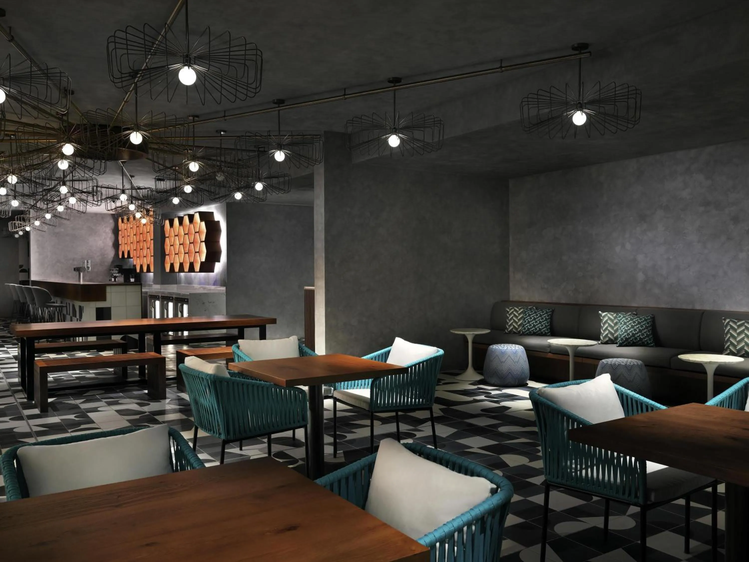 Lounge or bar in Mövenpick Hotel & Apartments Ghala Muscat