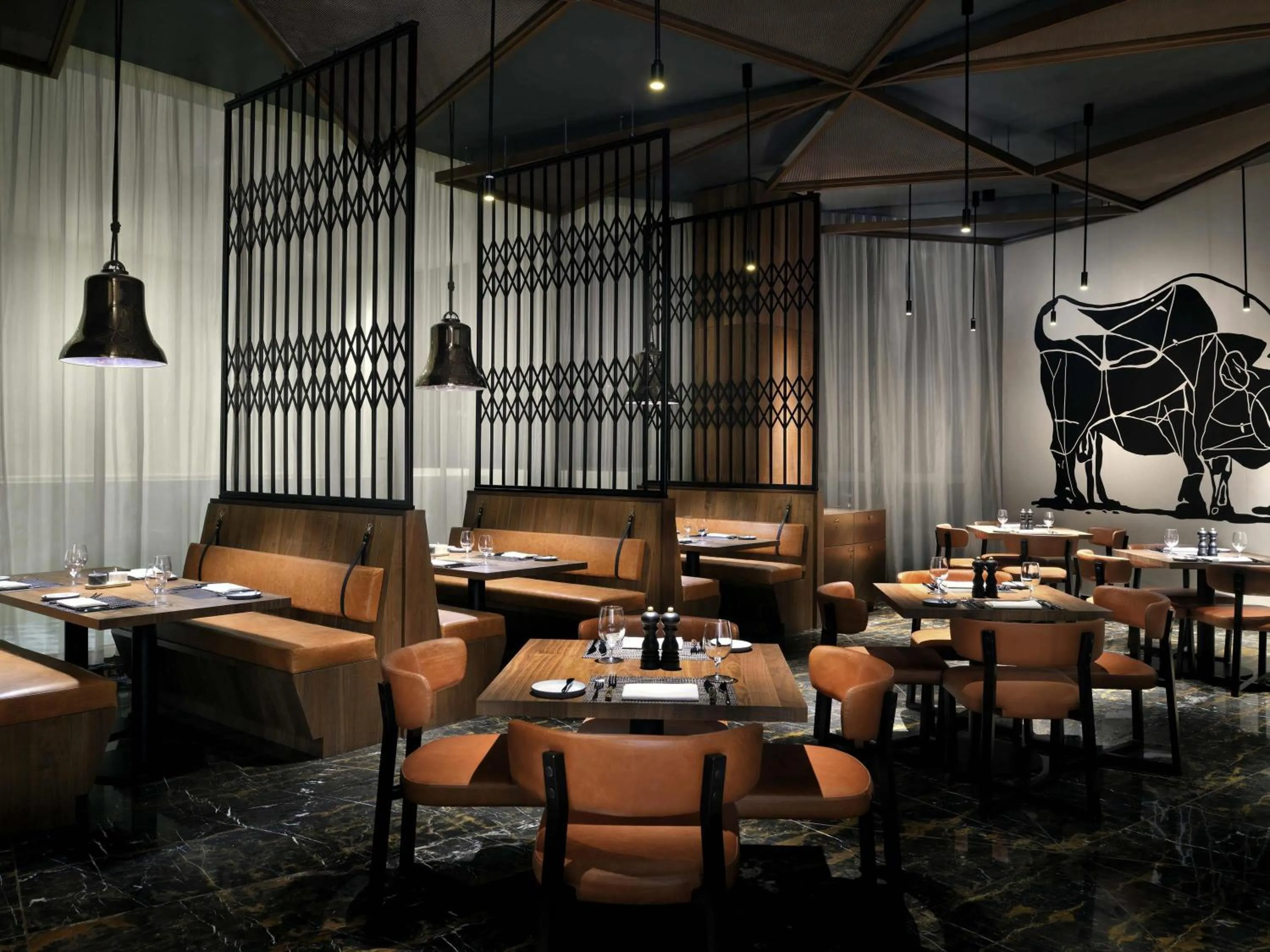 Restaurant/places to eat in Mövenpick Hotel & Apartments Ghala Muscat