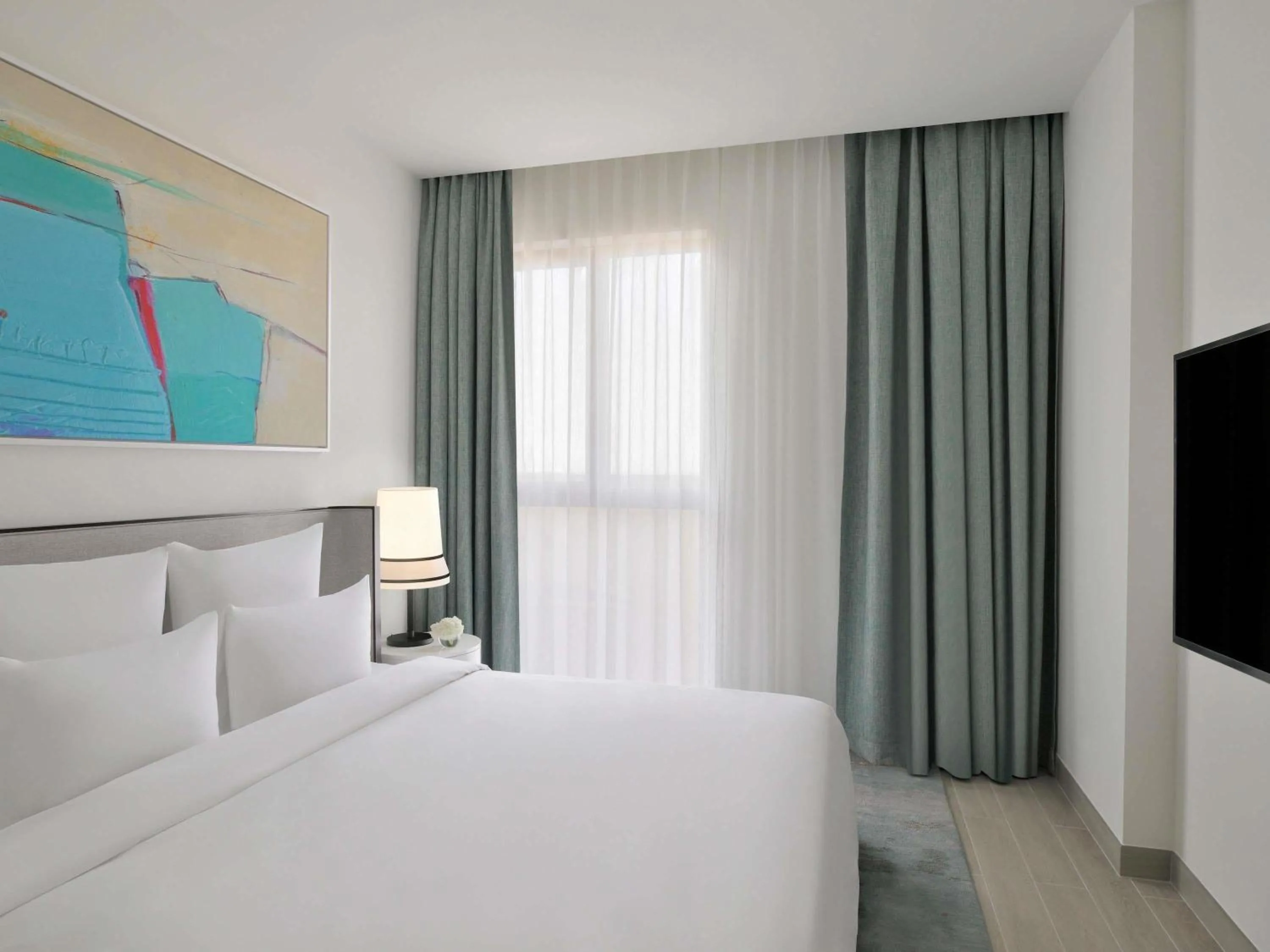 Bedroom, Bed in Mövenpick Hotel & Apartments Ghala Muscat