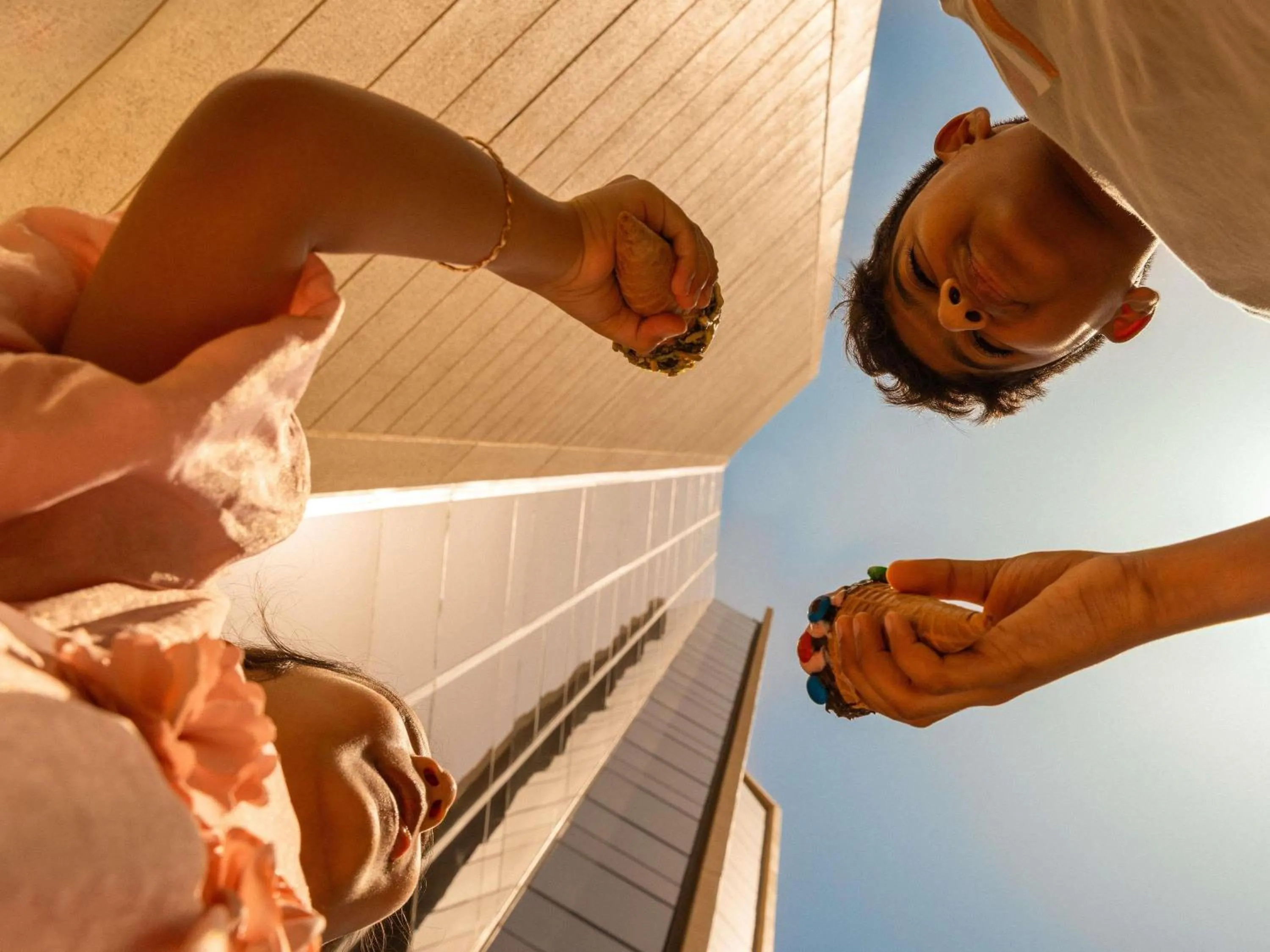 Restaurant/places to eat in Mövenpick Hotel & Apartments Ghala Muscat