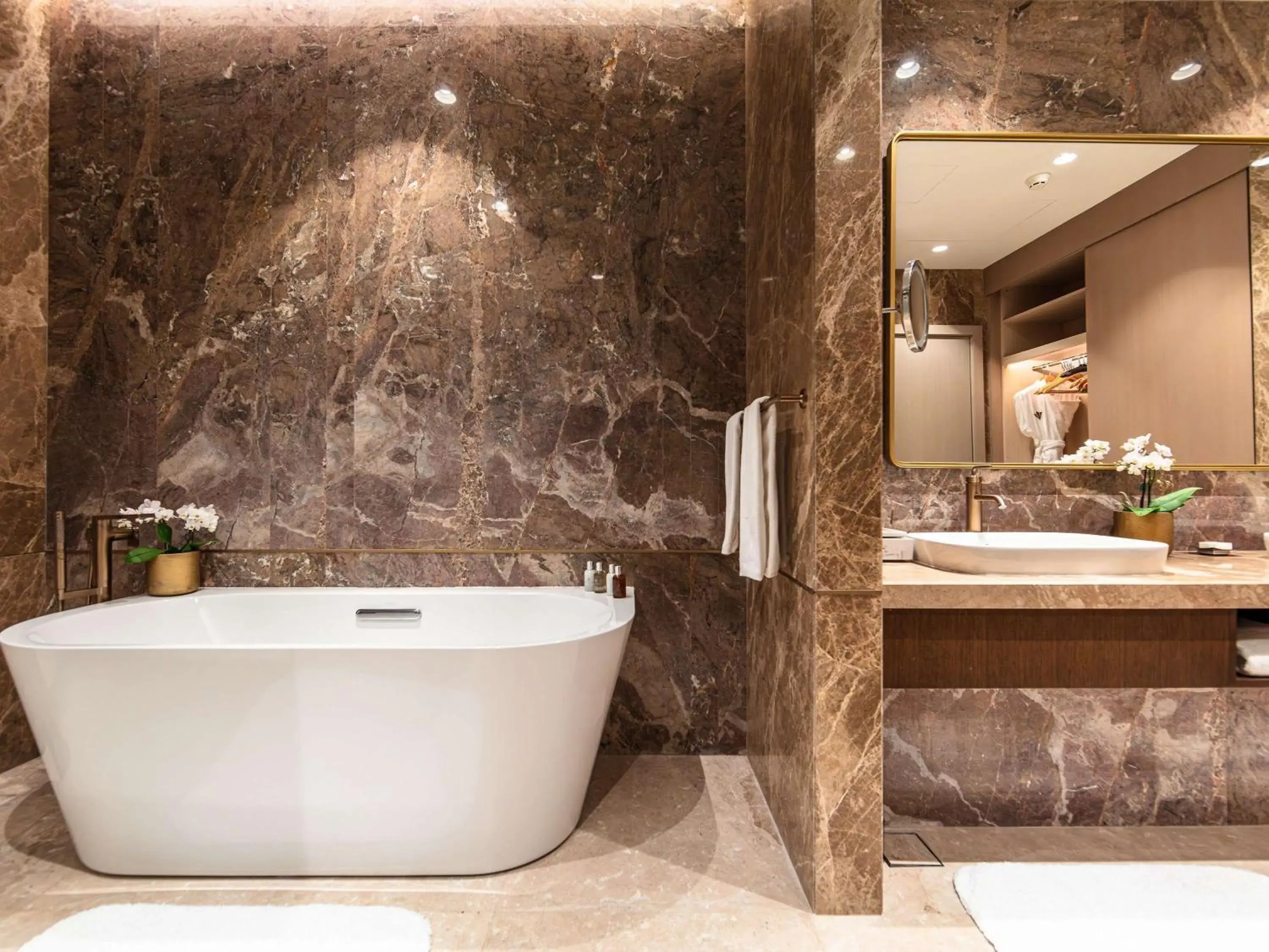 Bathroom in Rixos Premium Qetaifan Island North Bathroom in Rixos Premium Qetaifan Island North