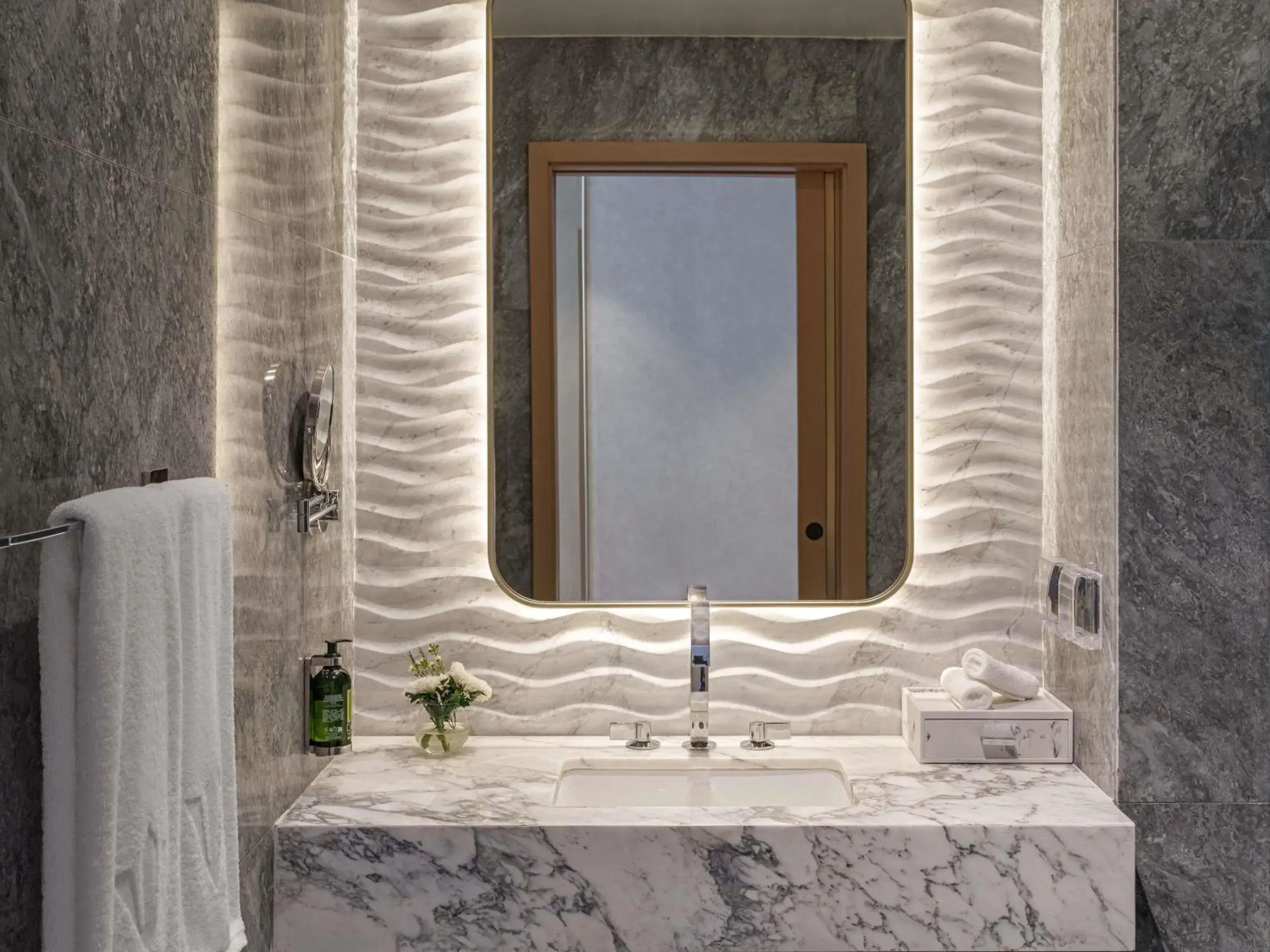 Bedroom in Rixos Premium Qetaifan Island North Bedroom in Rixos Premium Qetaifan Island North