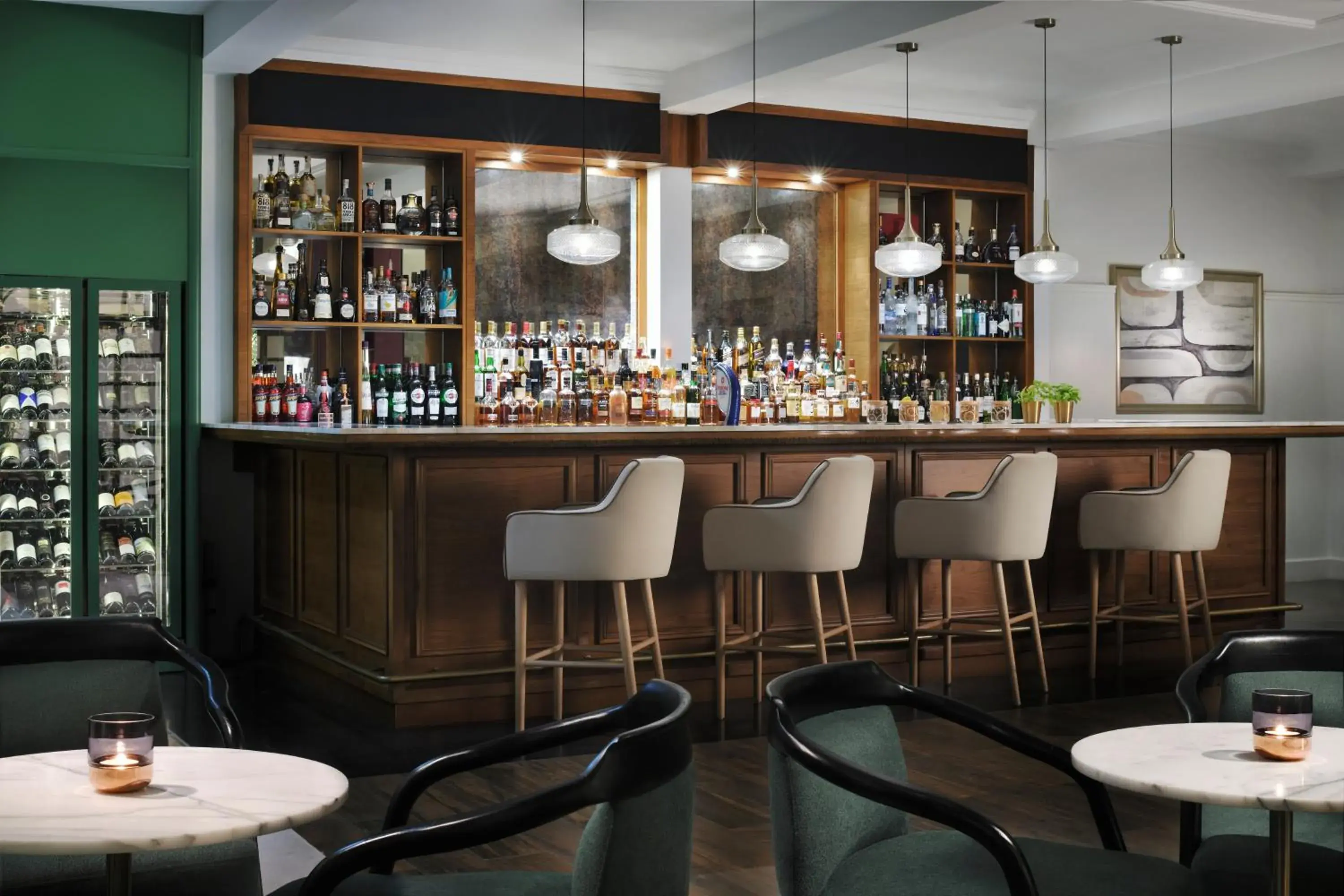 Lounge or bar in Sofitel Al Hamra Beach Resort Lounge or bar in Sofitel Al Hamra Beach Resort