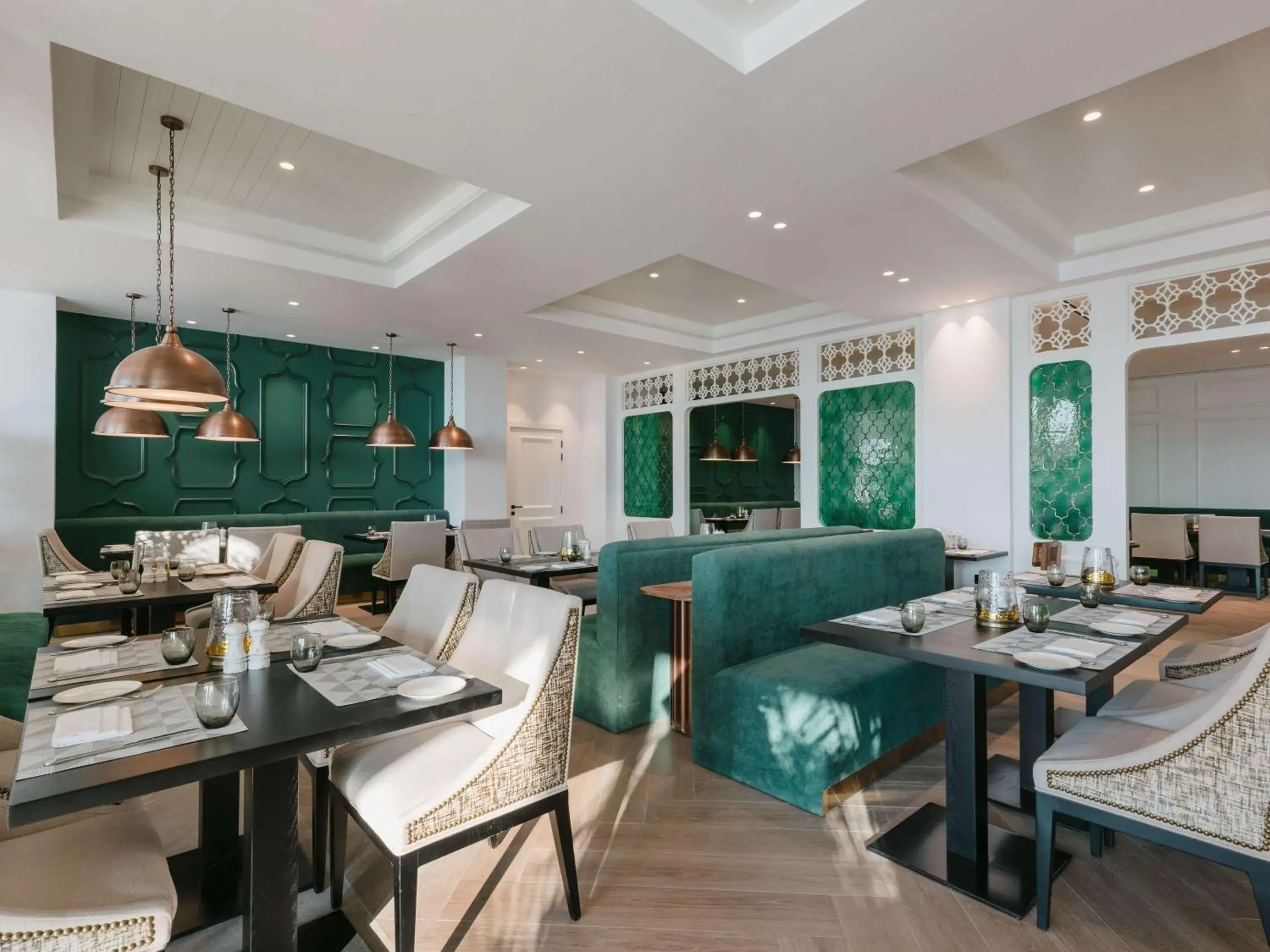 Restaurant/places to eat in Sofitel Al Hamra Beach Resort Restaurant/places to eat in Sofitel Al Hamra Beach Resort