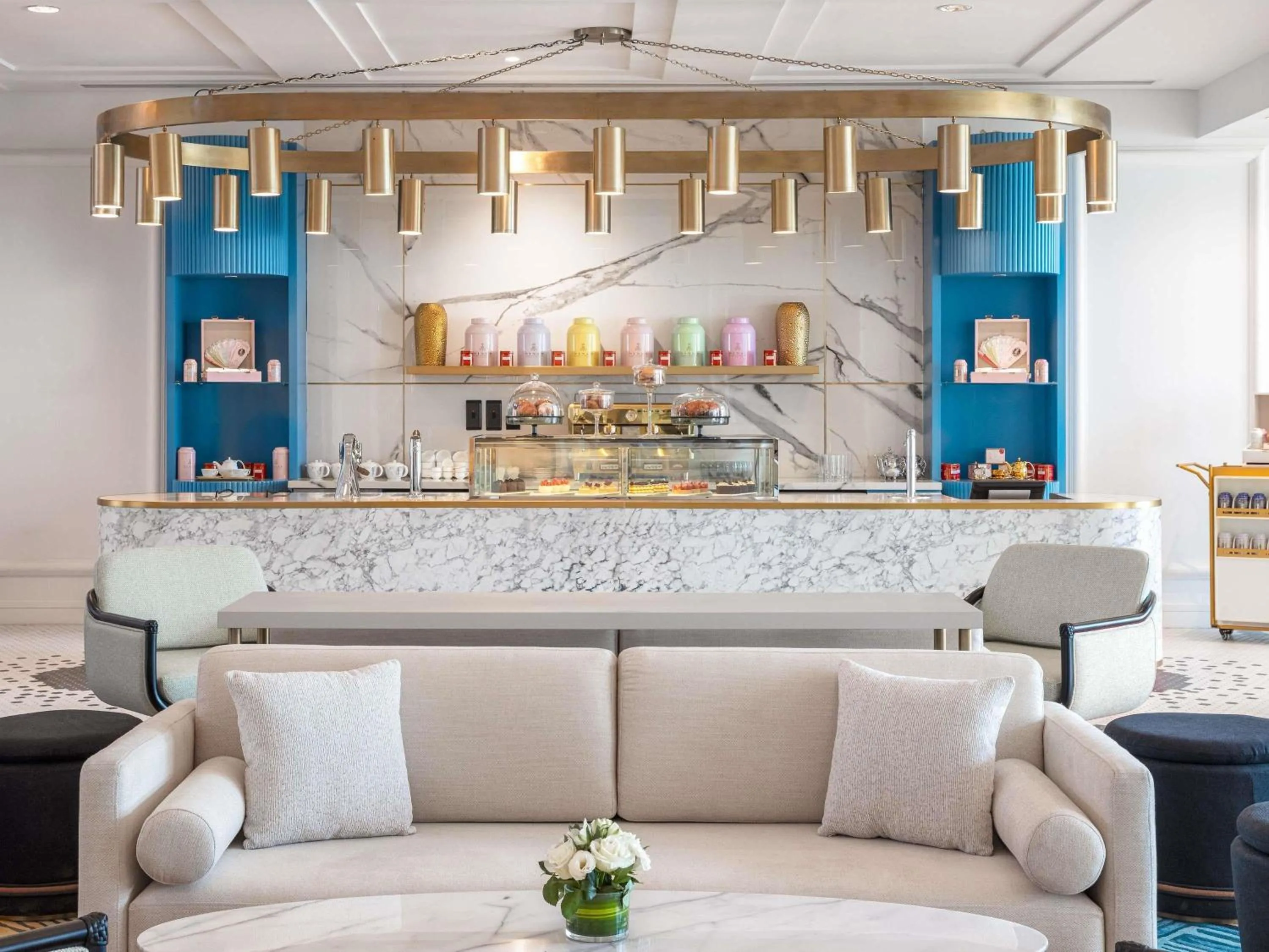 Restaurant/places to eat in Sofitel Al Hamra Beach Resort