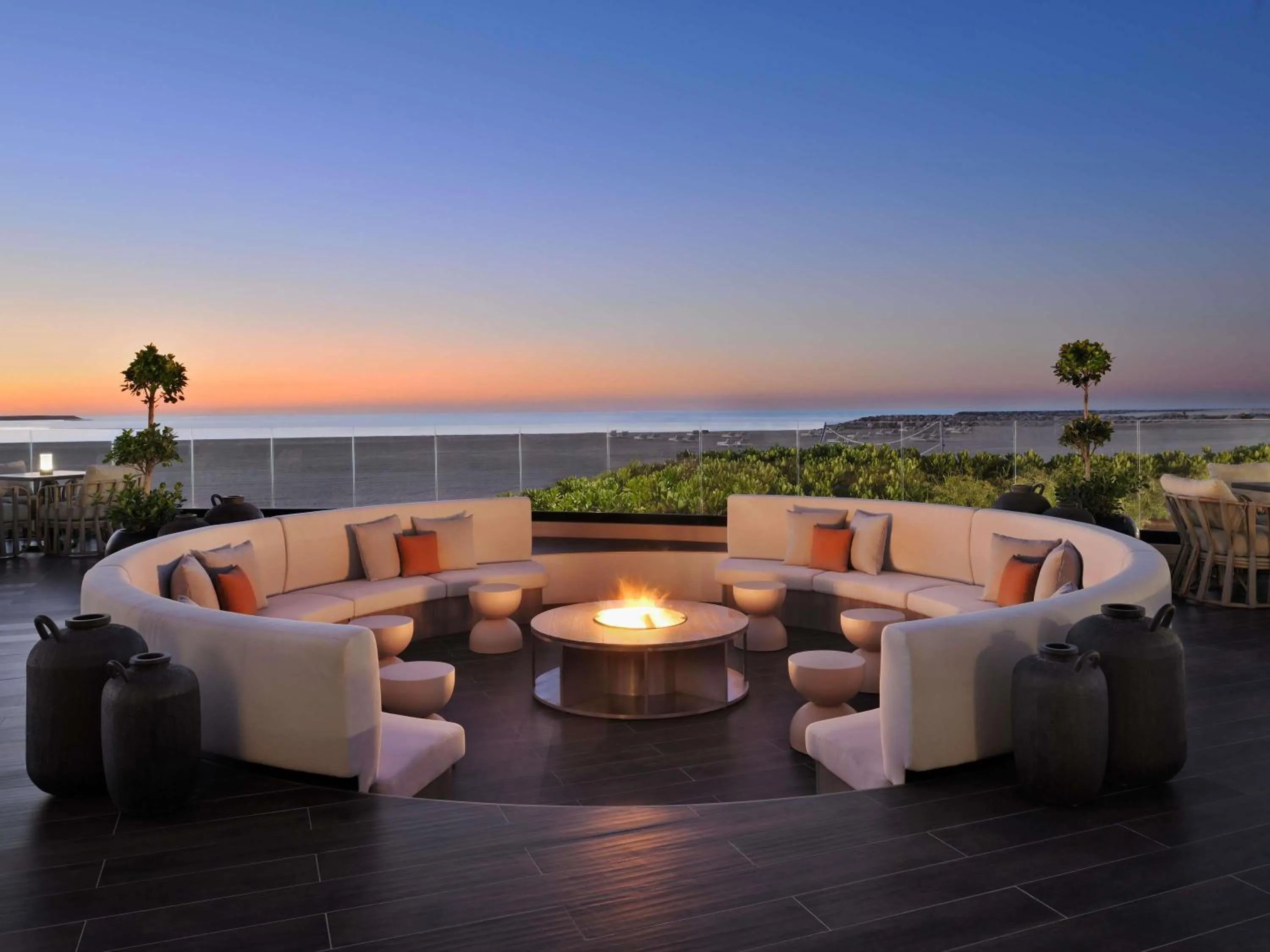 Restaurant/places to eat in Sofitel Al Hamra Beach Resort