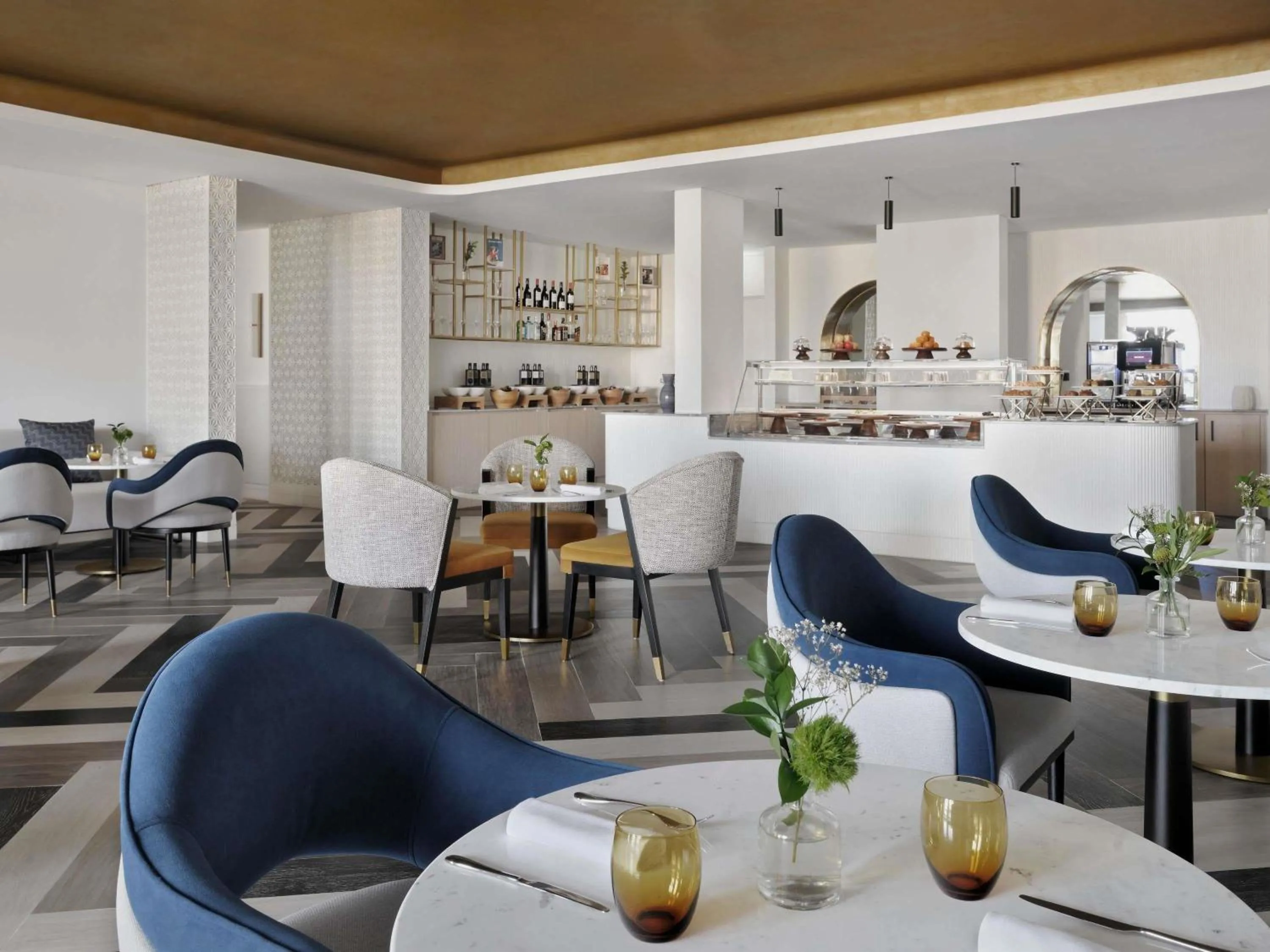 Bedroom in Sofitel Al Hamra Beach Resort