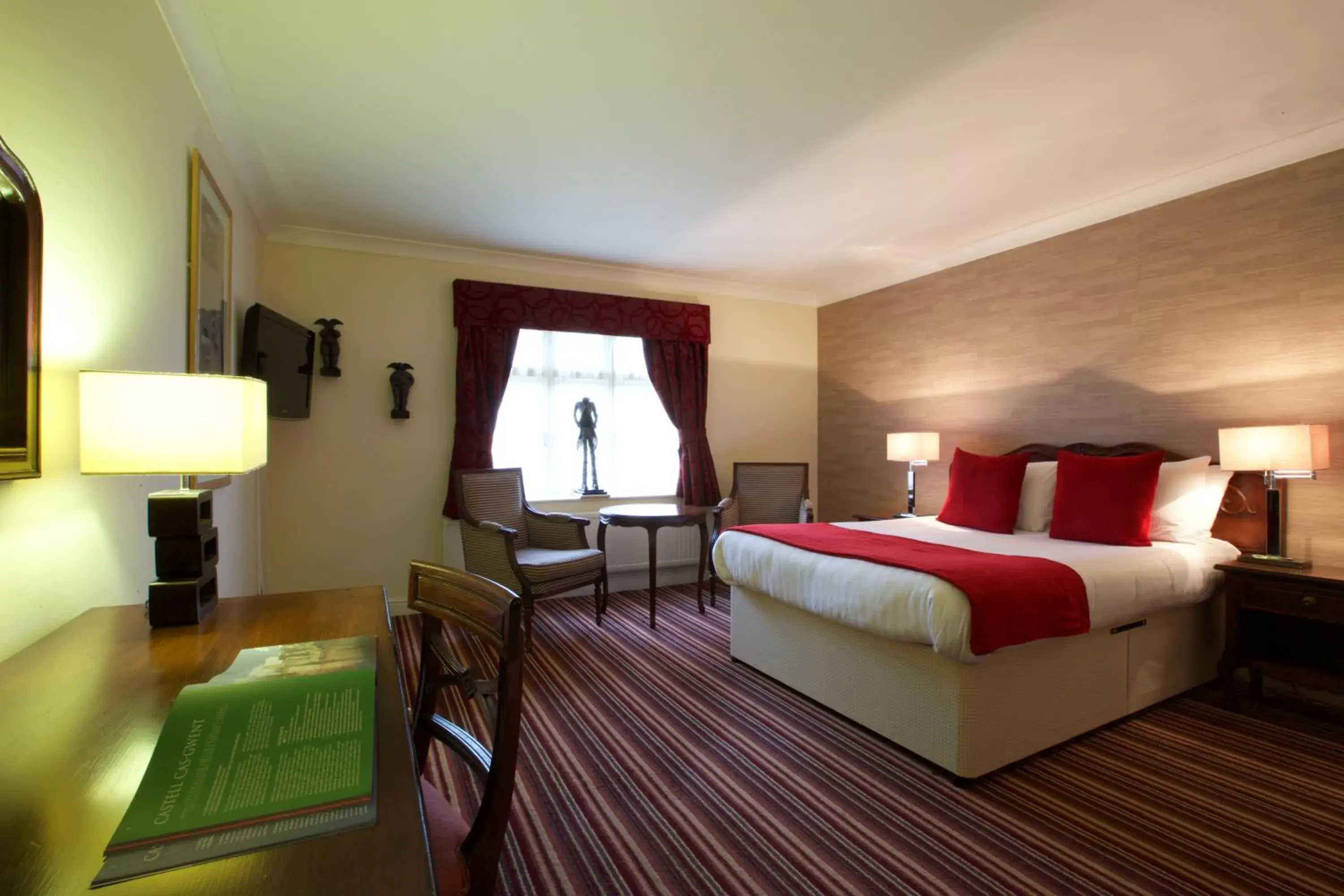 Double Room in Wrexham Llyndir Hotel by Belvilla Double Room in Wrexham Llyndir Hotel by Belvilla