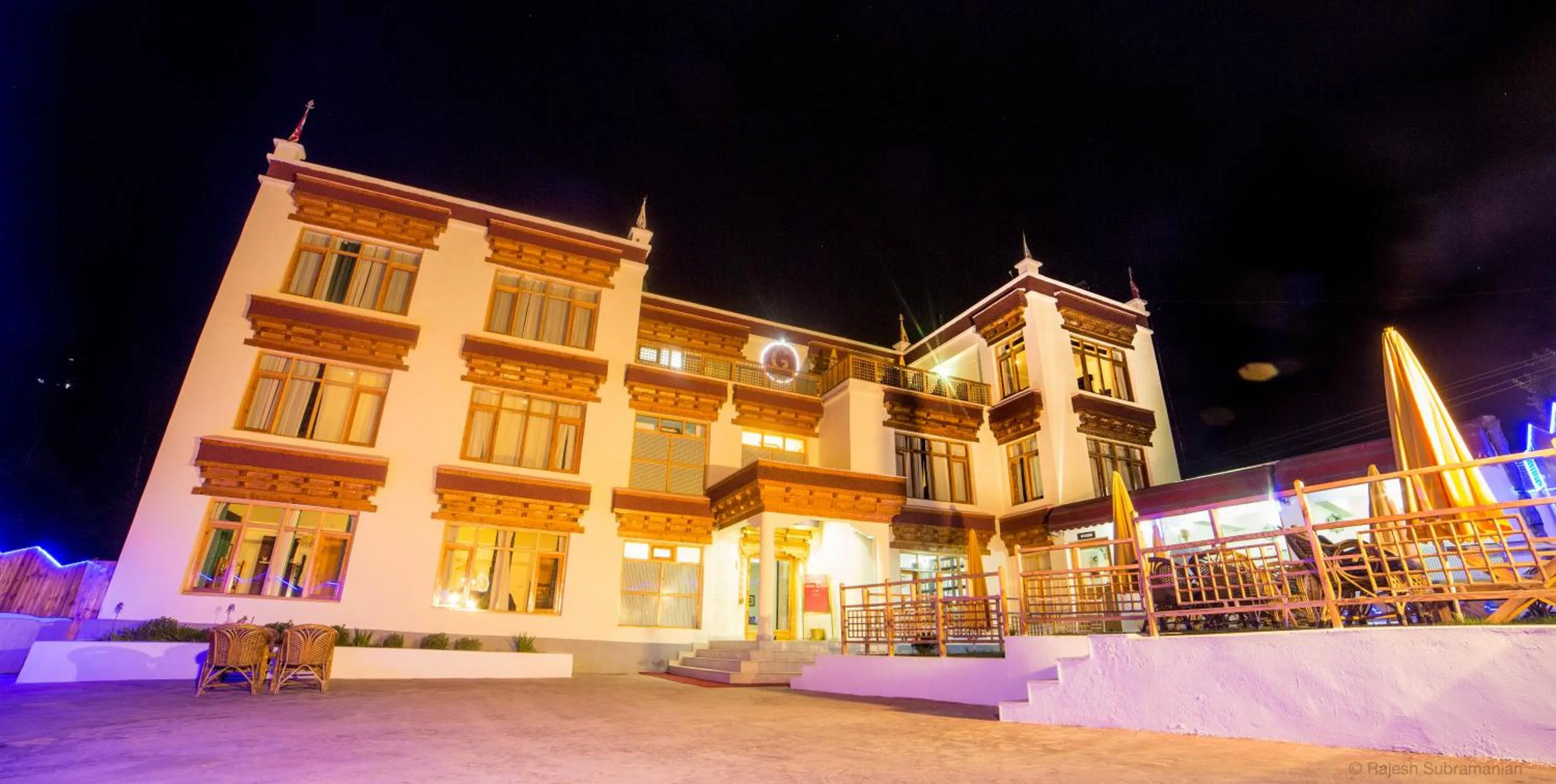 Property building in Gomang Boutique Hotel