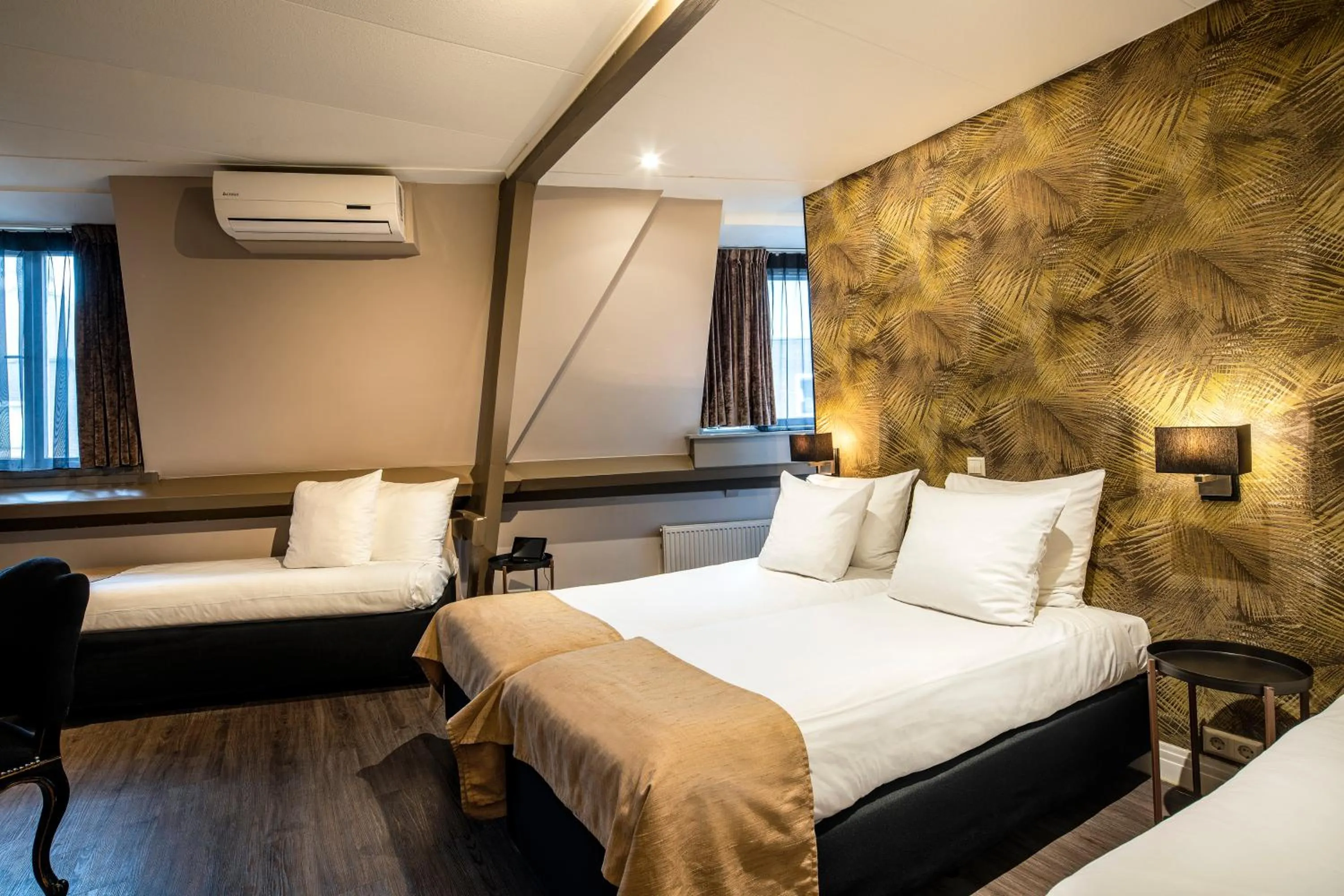 Family, Bed in Hotel Sint Nicolaas