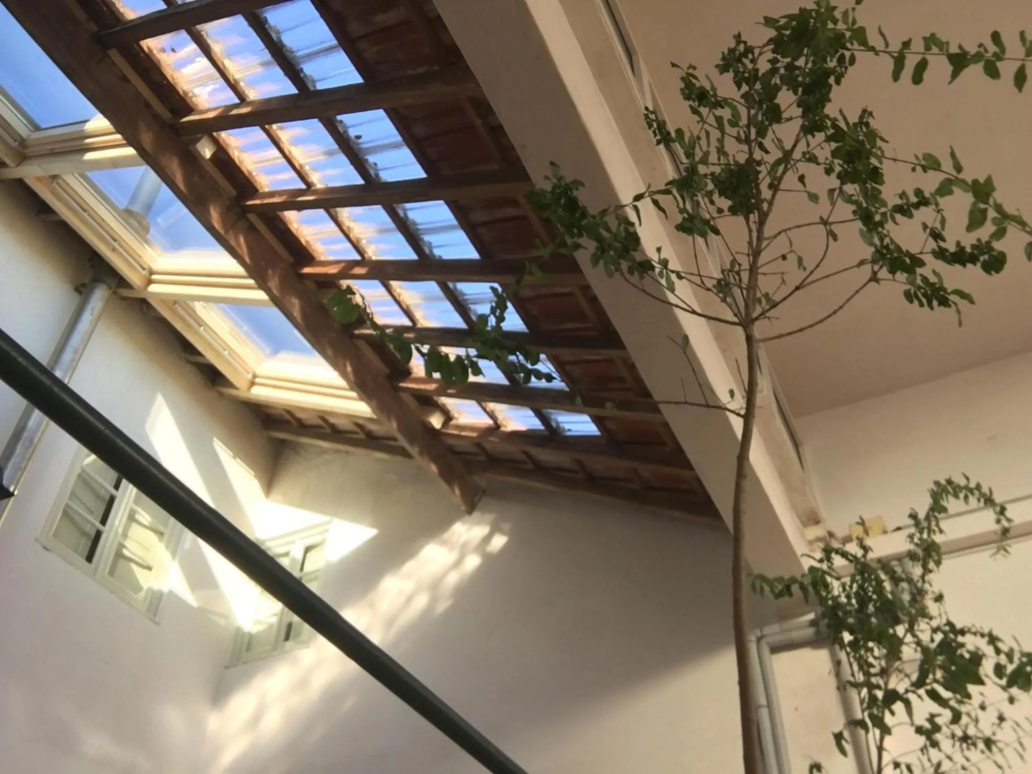 Property building in Residencial Avenida Hostel