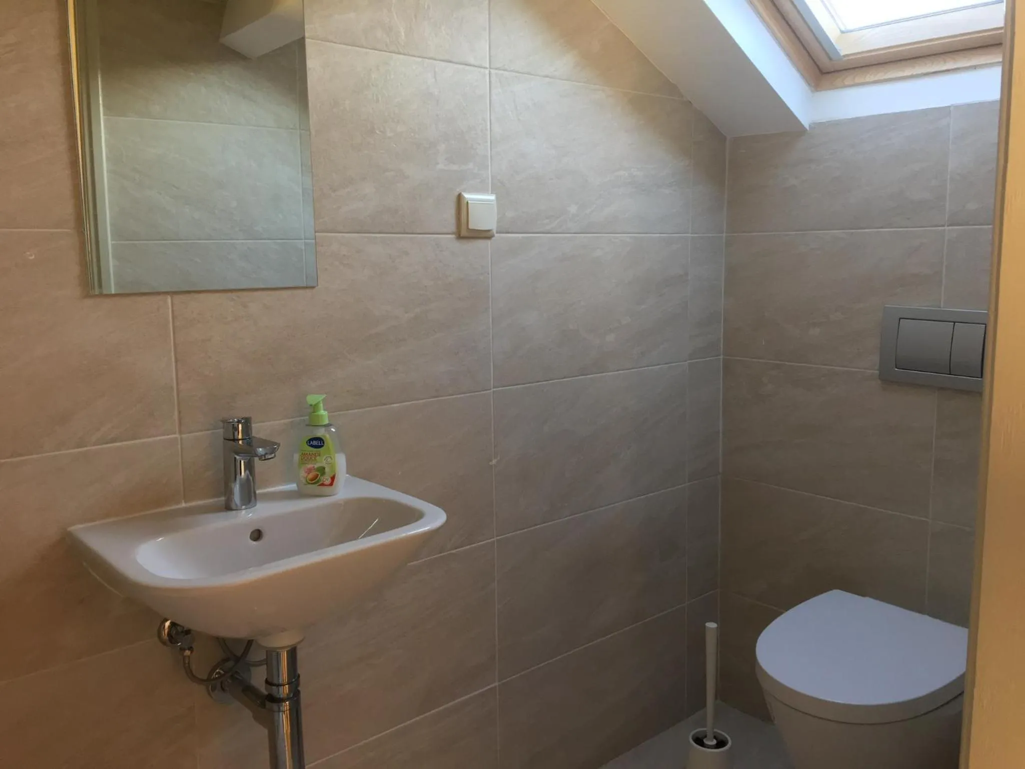 Shower in Residencial Avenida Hostel
