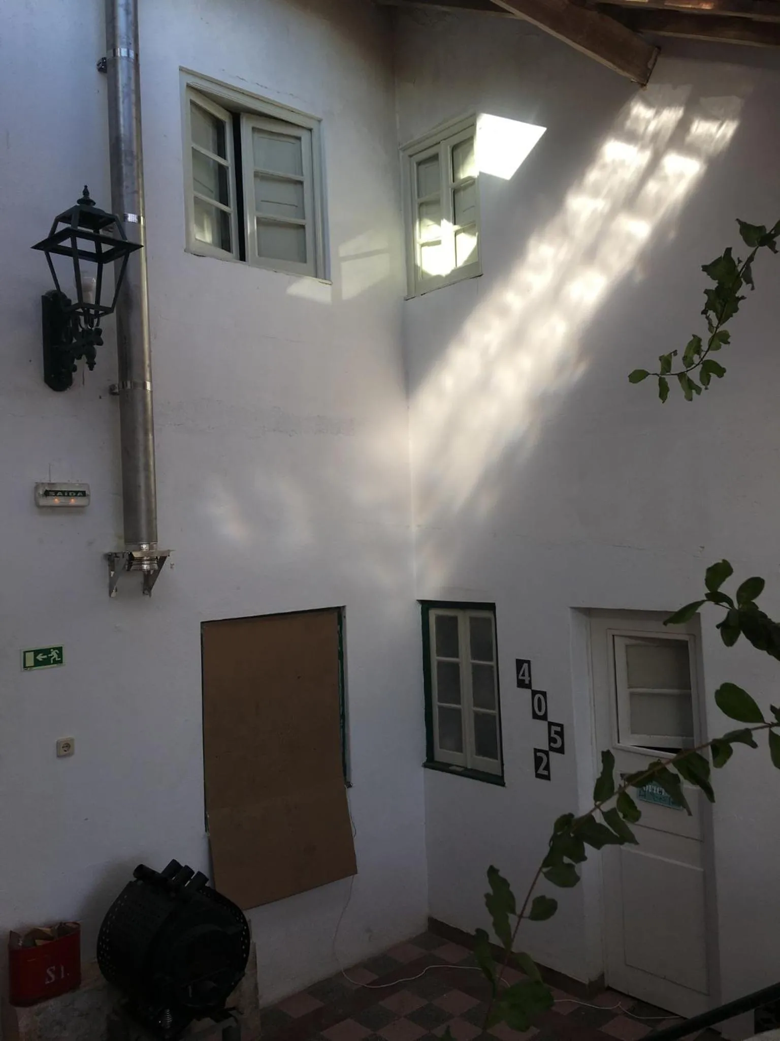Property building in Residencial Avenida Hostel