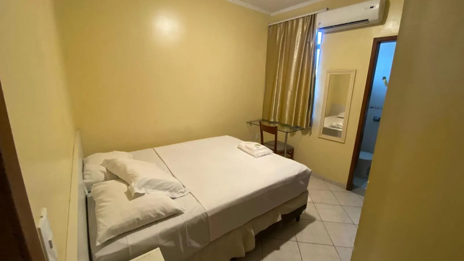 Bedroom in Pousada Emaús