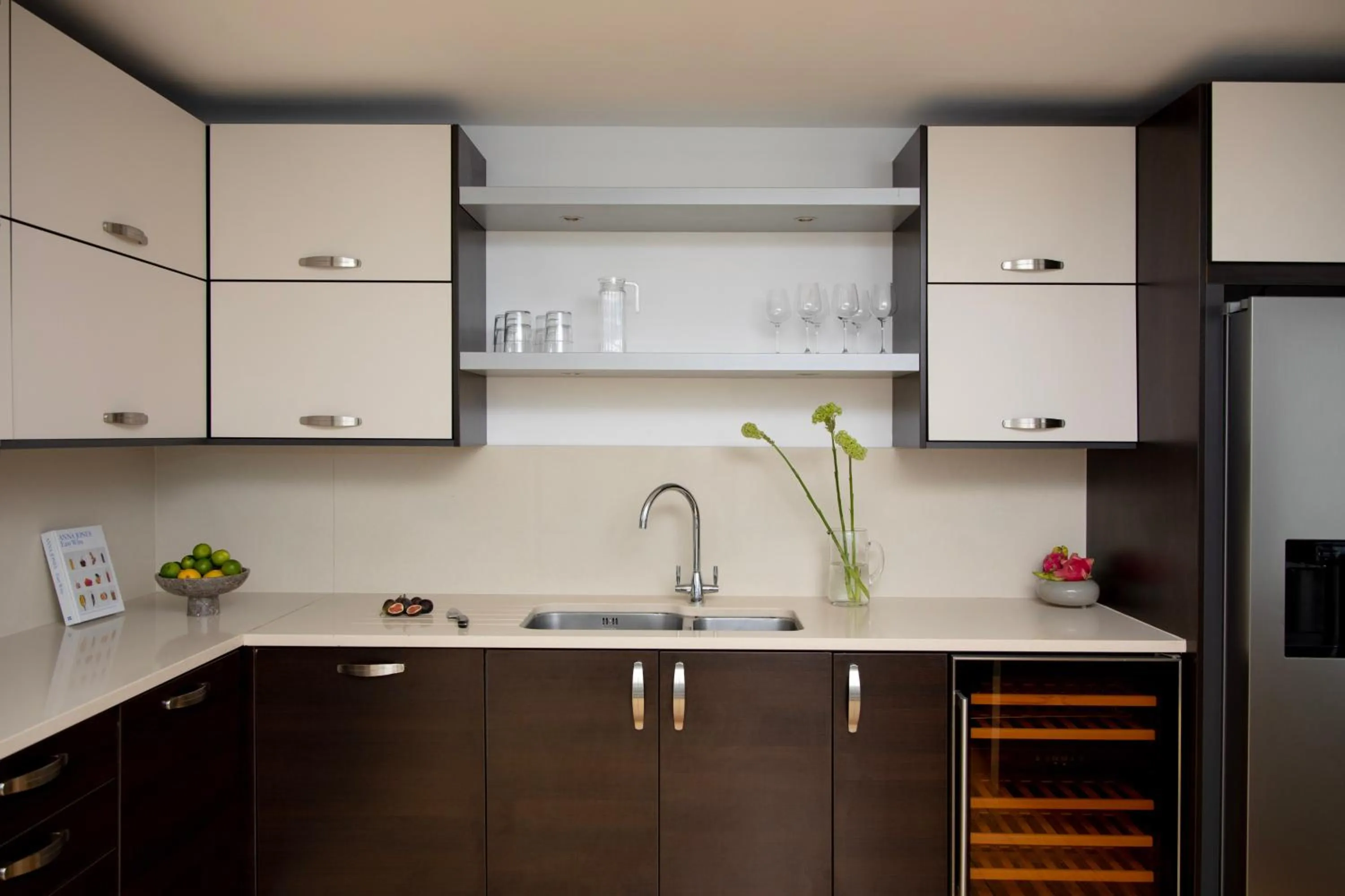 kitchen in Bob W London Tower Hill - Residences