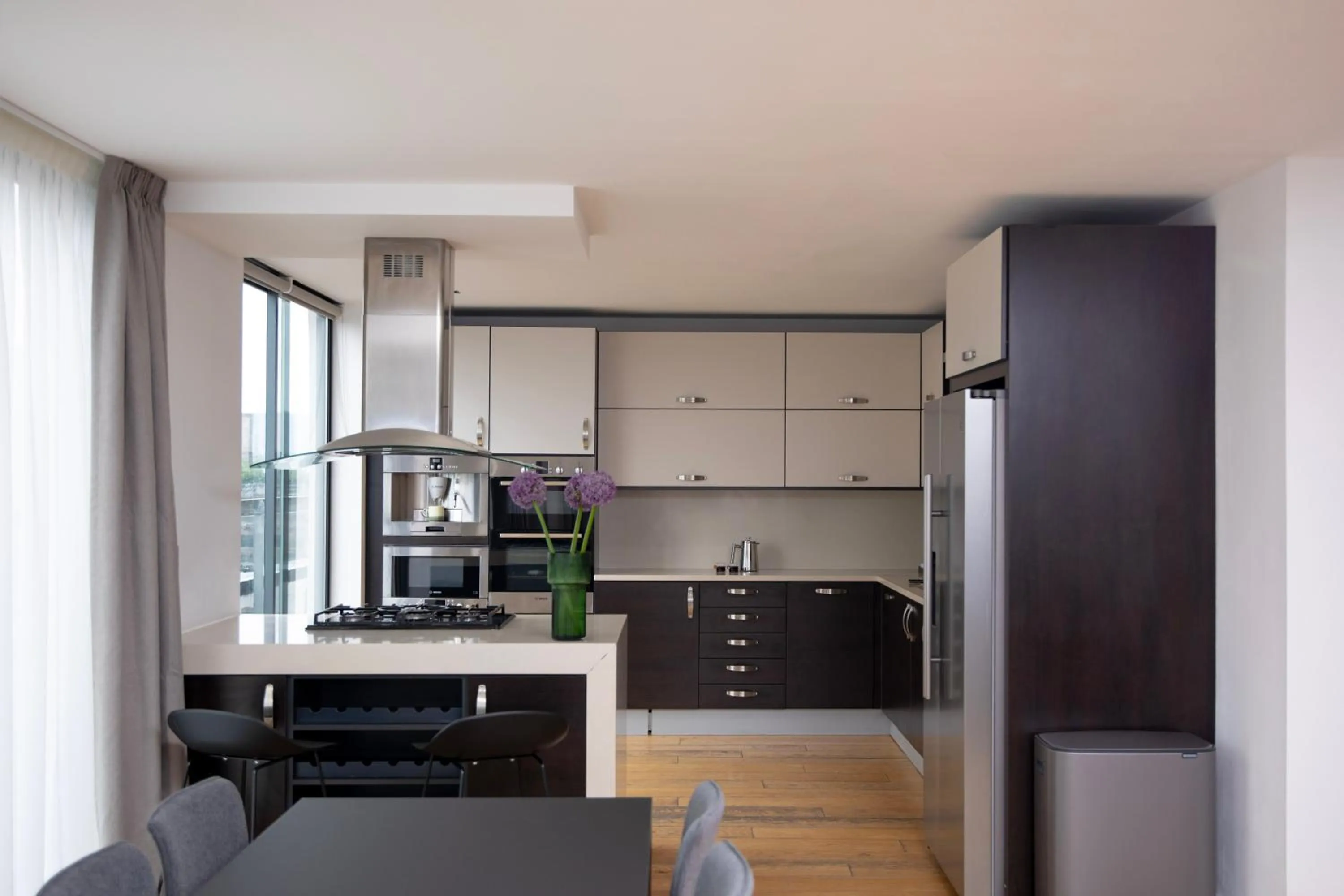 kitchen in Bob W London Tower Hill - Residences