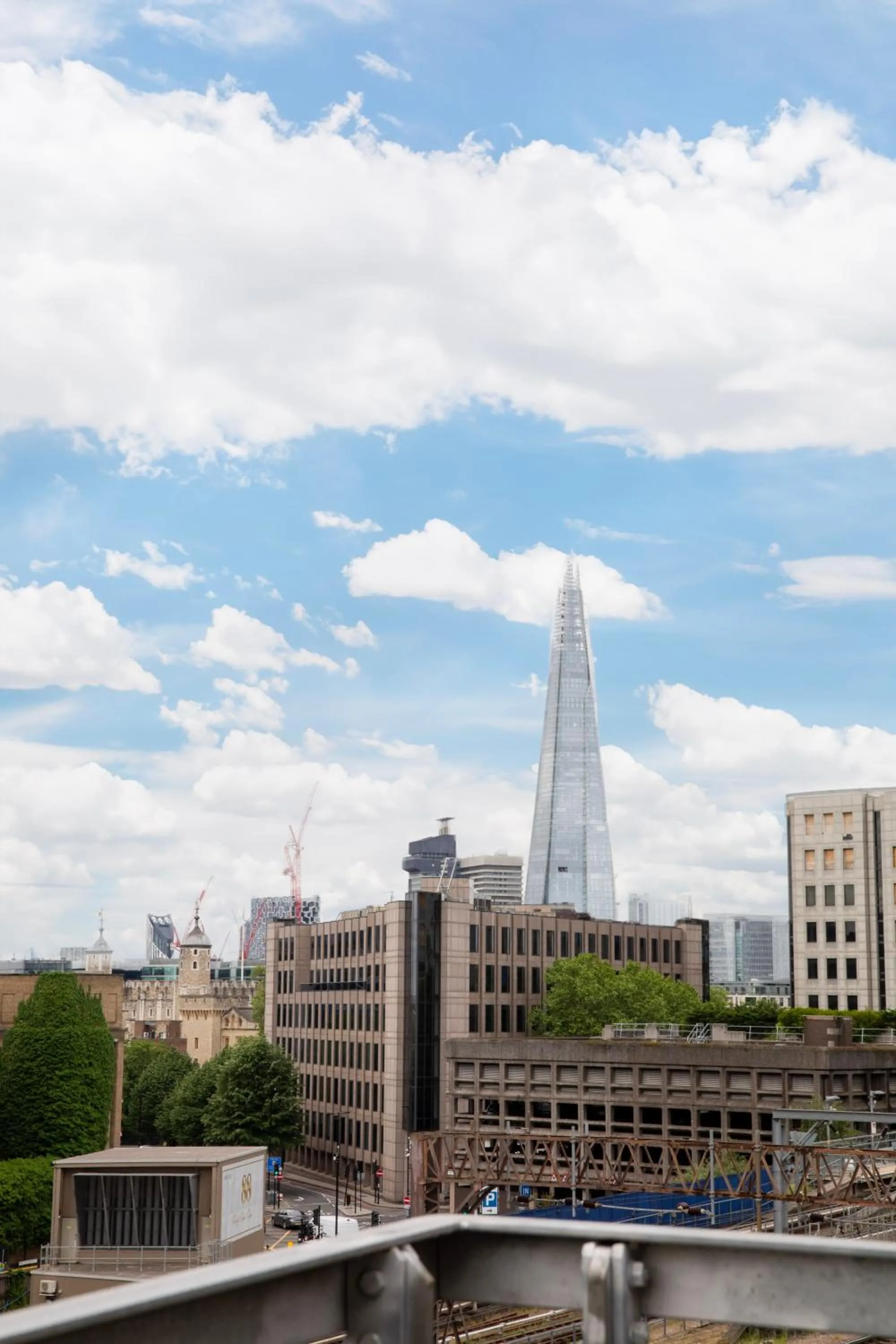 Balcony/Terrace in Bob W London Tower Hill - Residences
