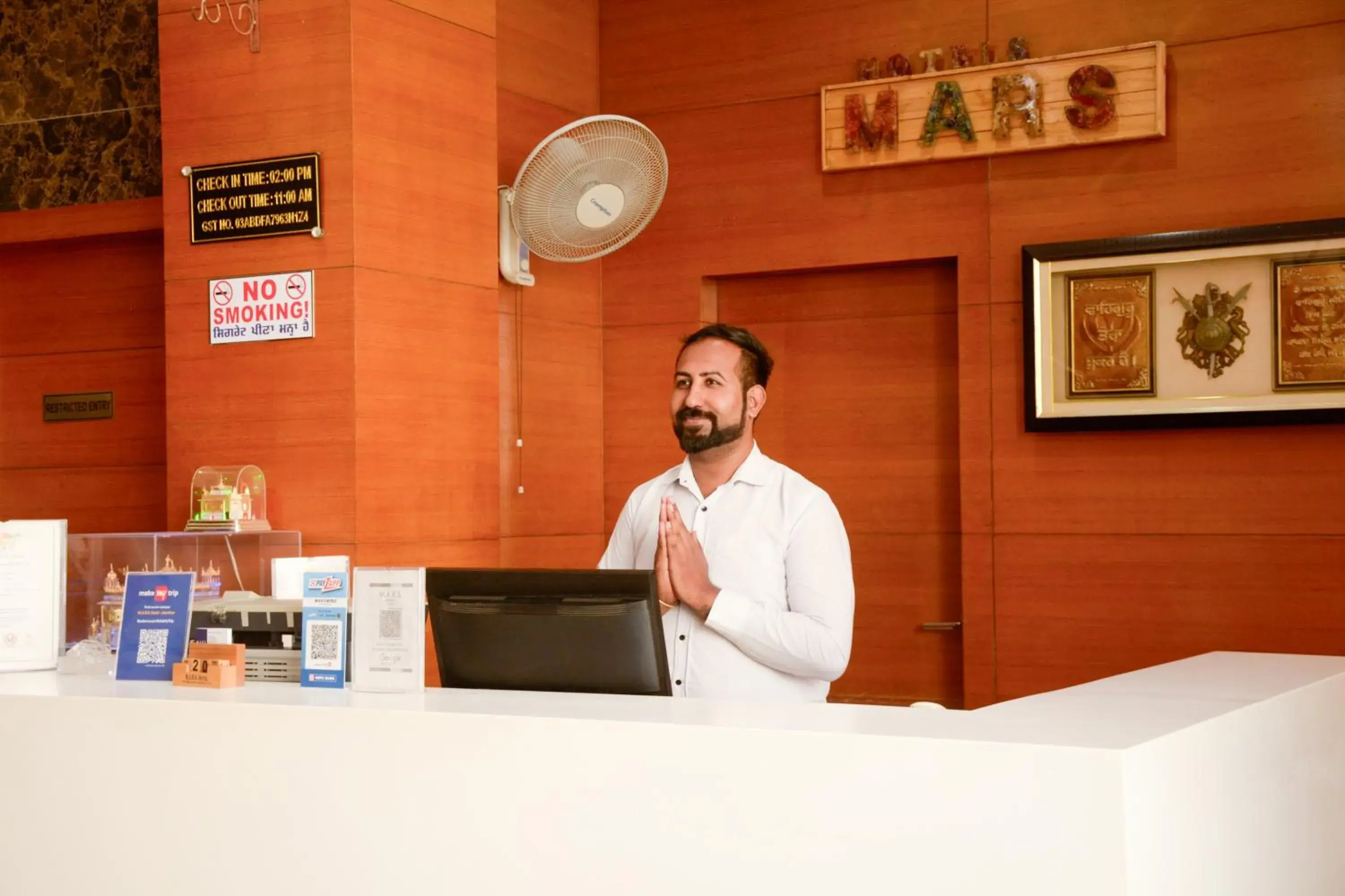 Lobby or reception in Ecko Lite MARS Hotel, Amritsar Lobby or reception in Ecko Lite MARS Hotel, Amritsar