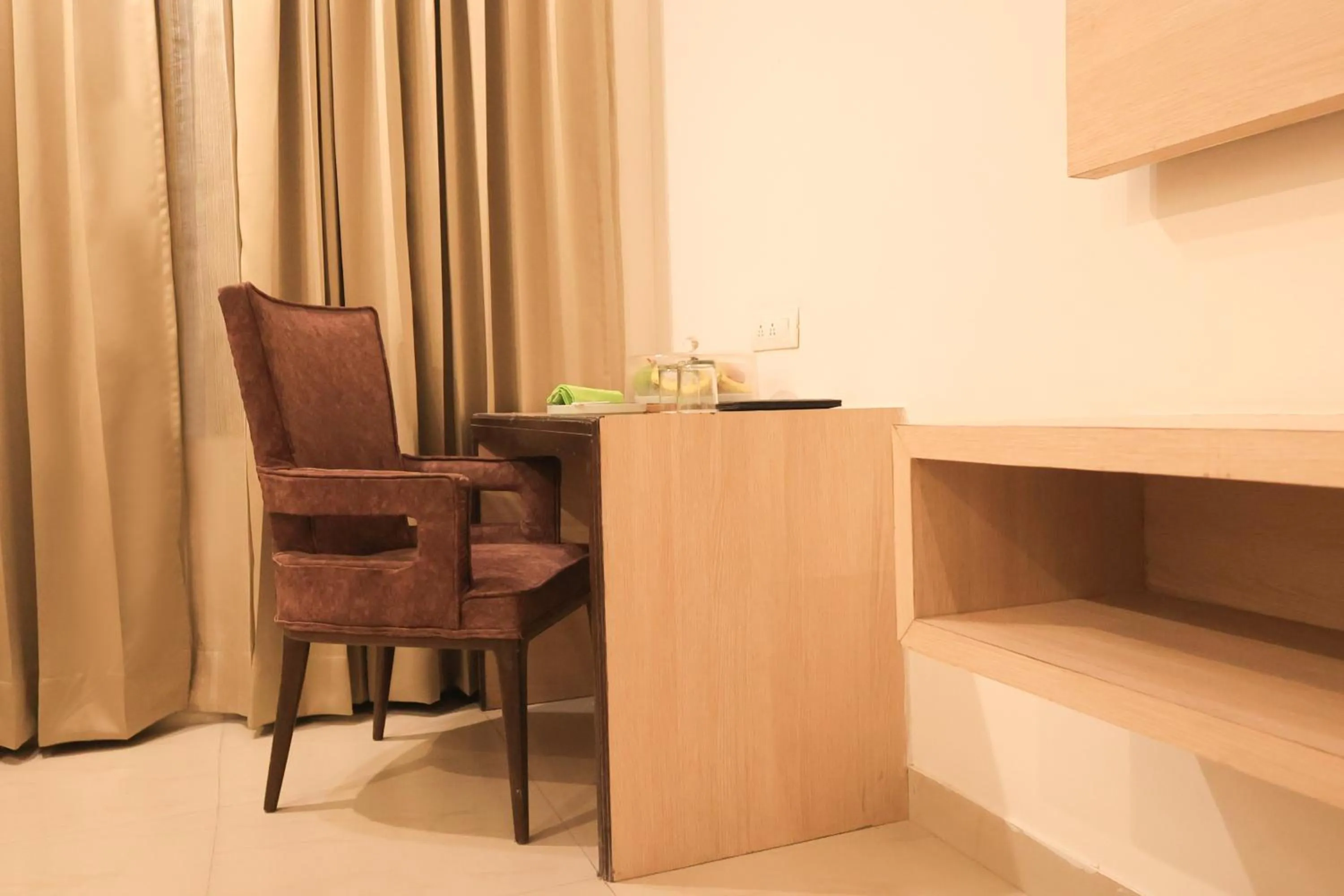 Seating area in Ecko Lite MARS Hotel, Amritsar