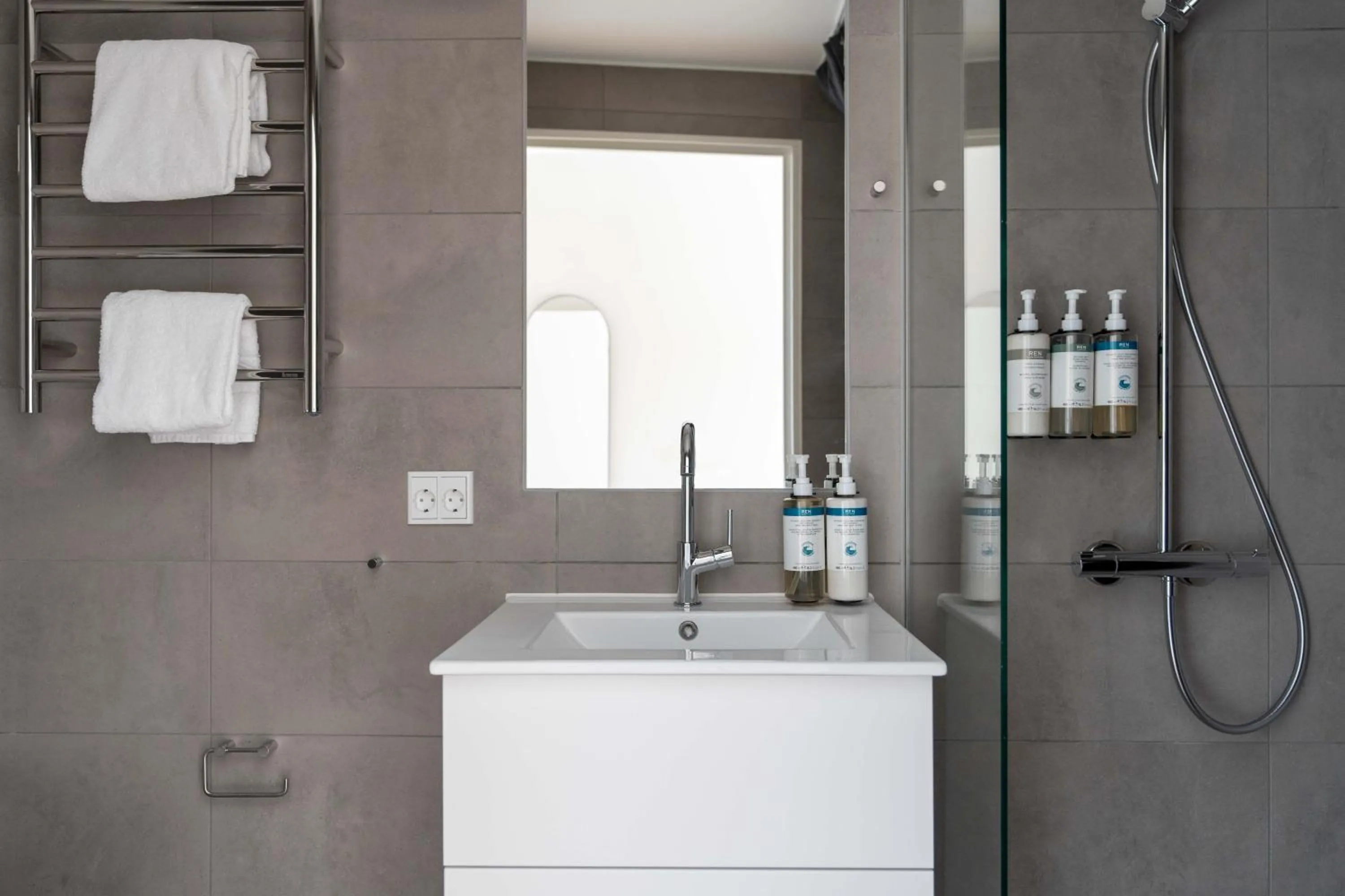 Shower in Numa Copenhagen Nørrebro