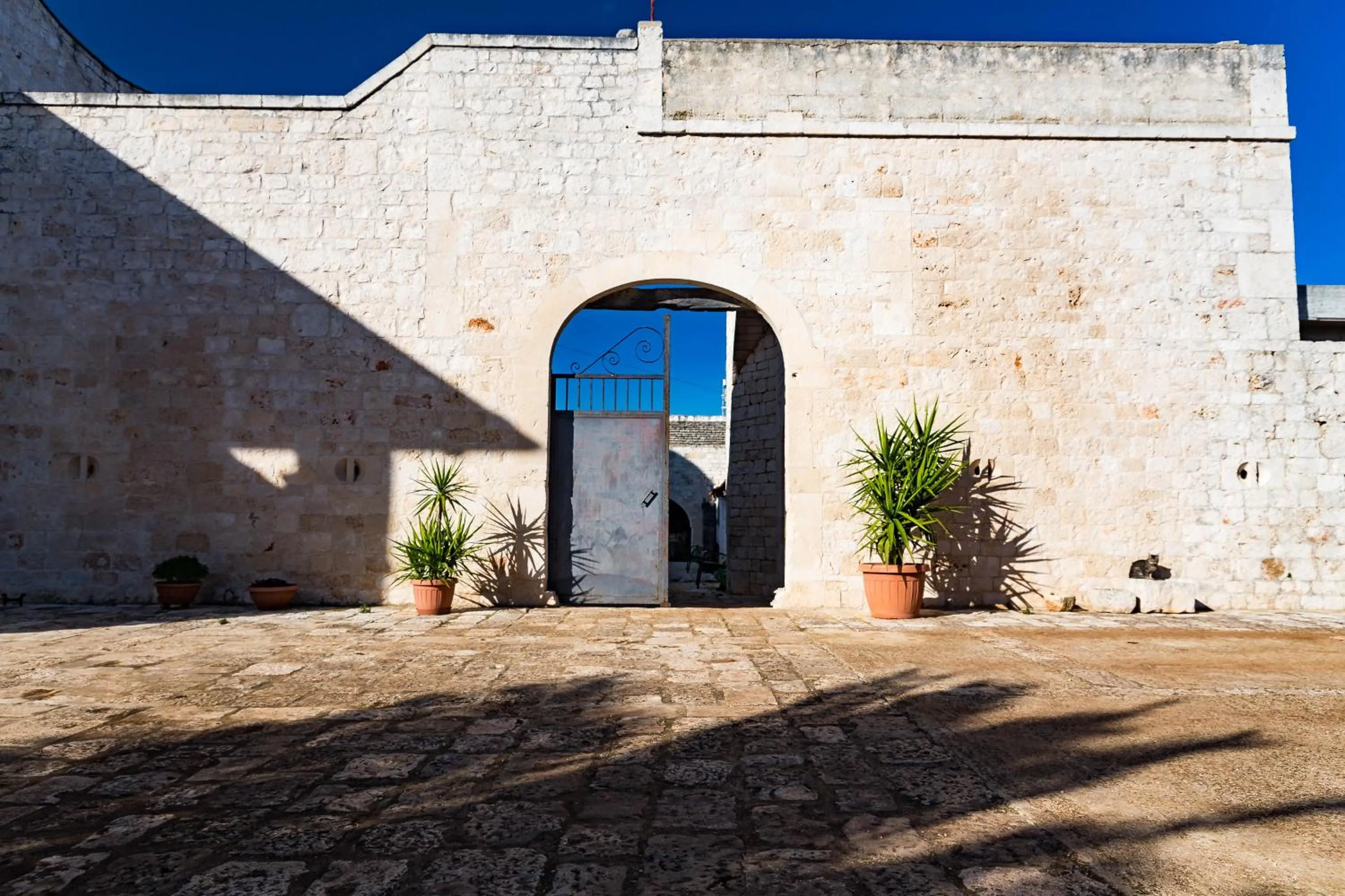 Facade/entrance in Relais La Masseriola