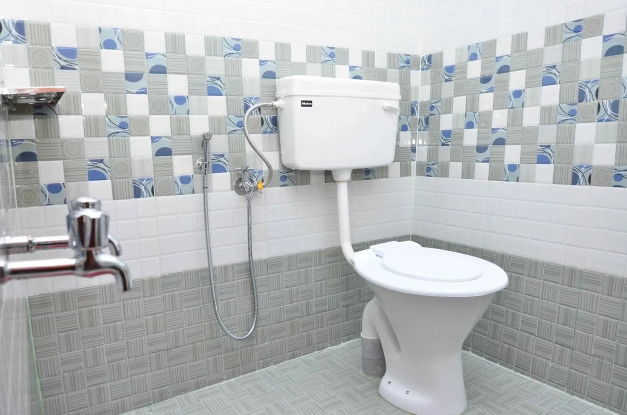 Bathroom in Munnar Valley View