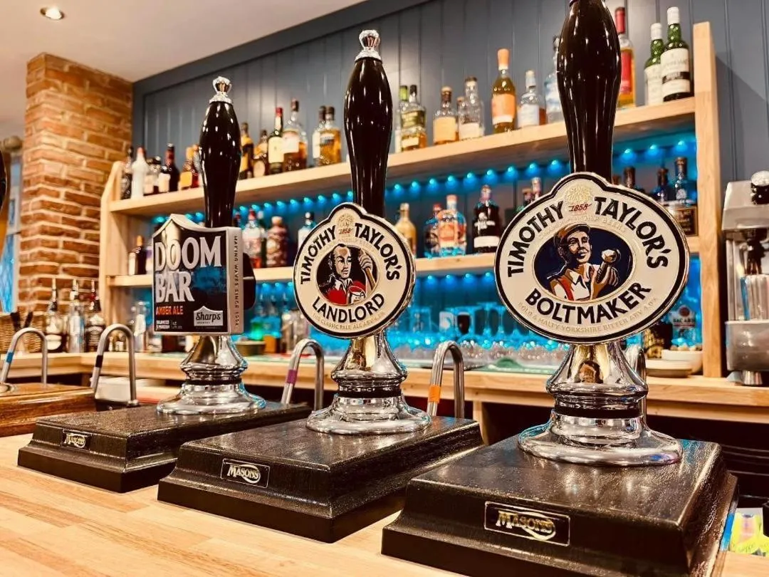 Lounge or bar in The Dunstanburgh Castle Hotel