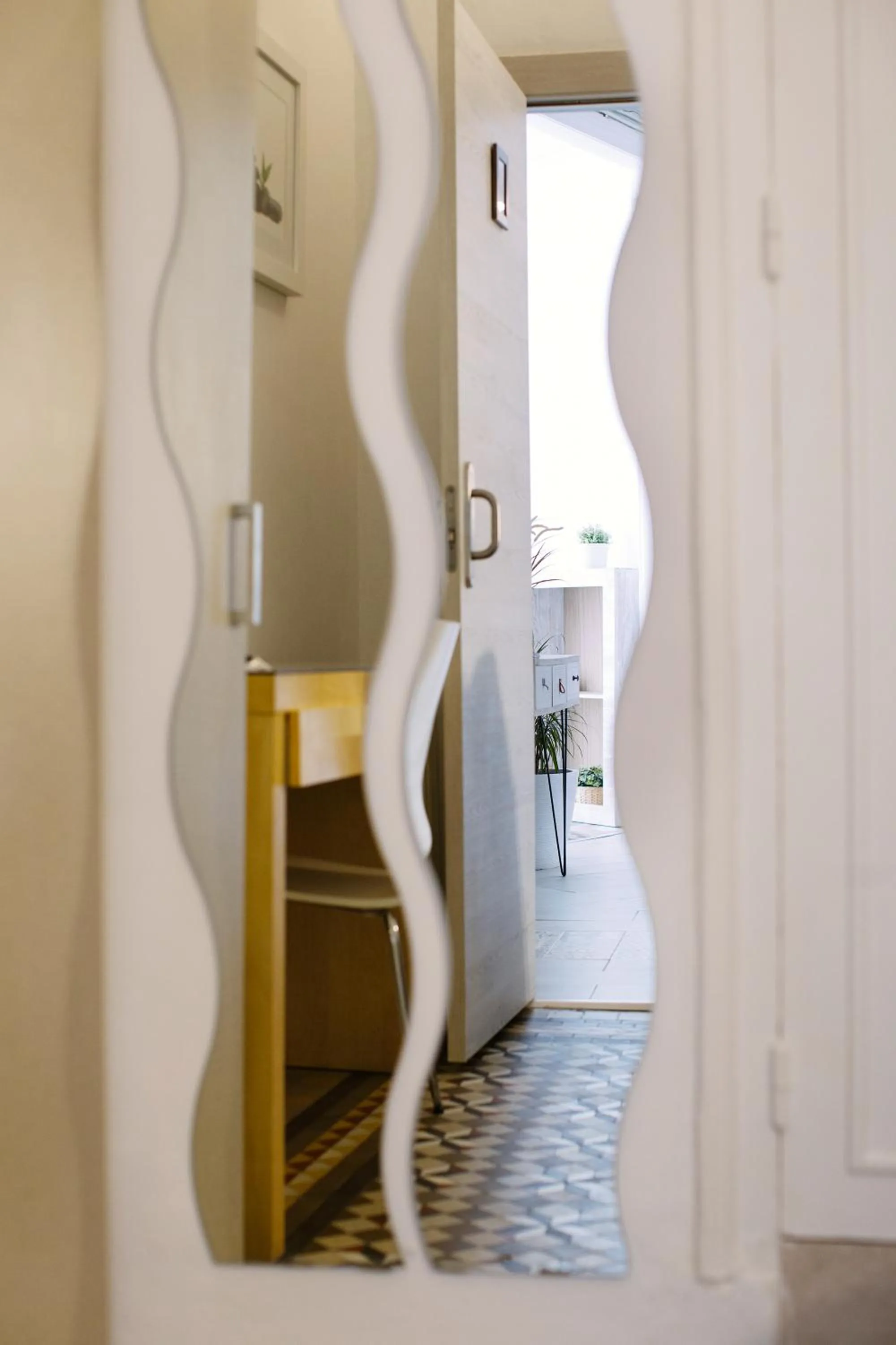 Seating area in Hostal Eixample