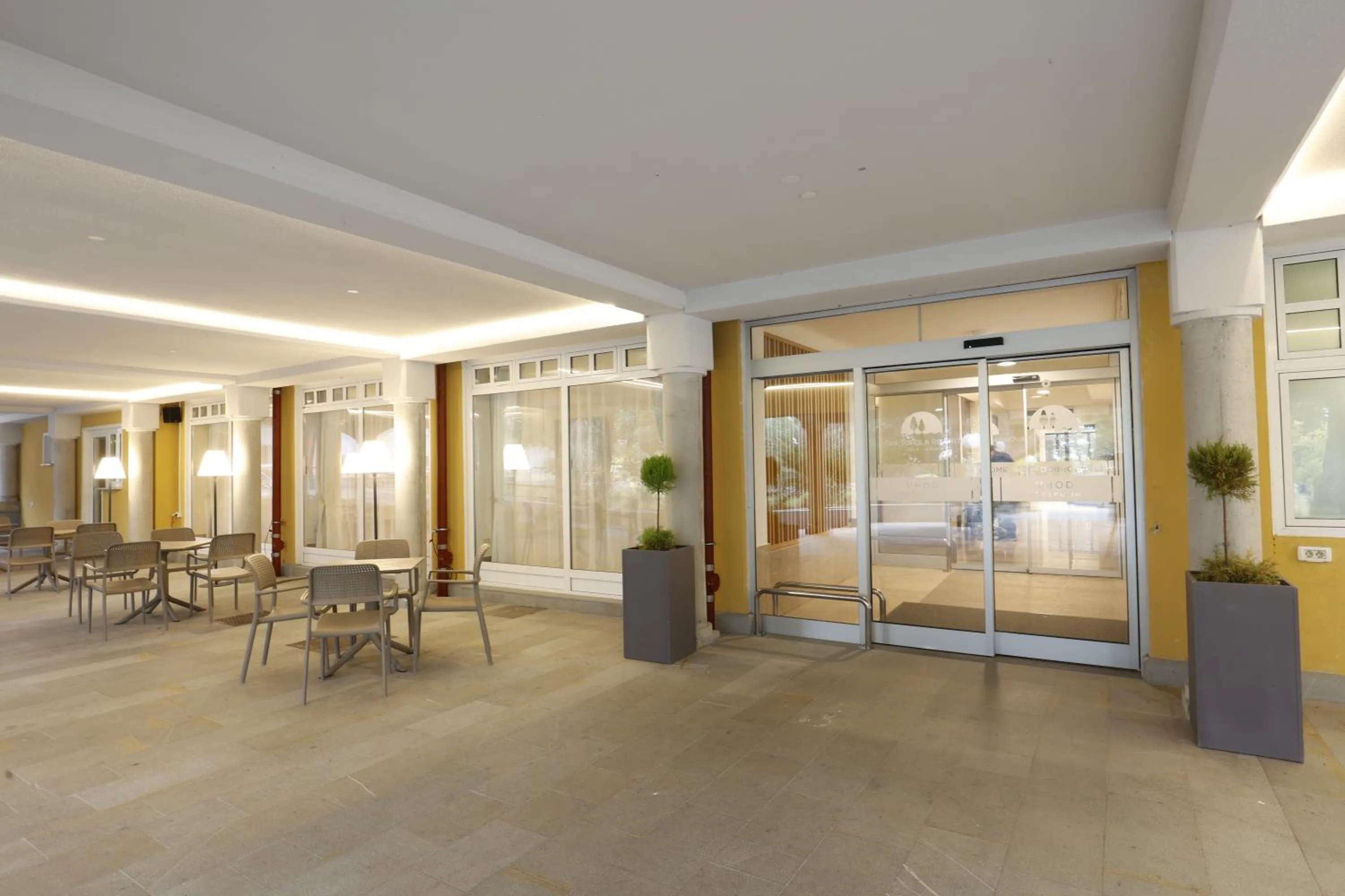 Property building in FLORAMARE HEALTH RESORT