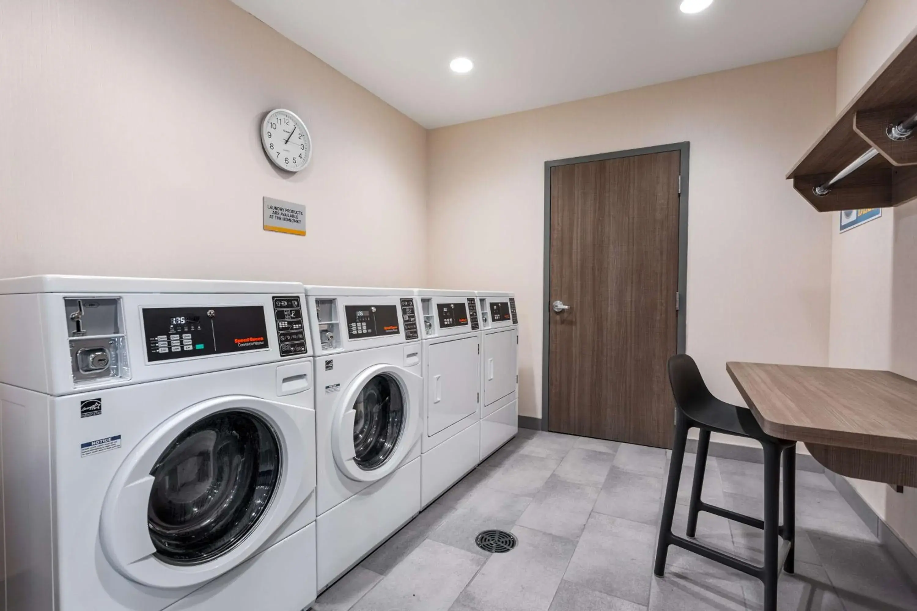 Property building in Home2 Suites By Hilton Indianapolis North At Intech Park Property building in Home2 Suites By Hilton Indianapolis North At Intech Park