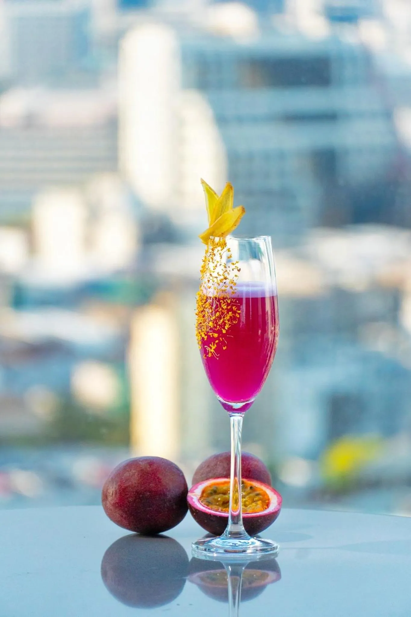 Food and drinks in Mercure Bangkok Surawong