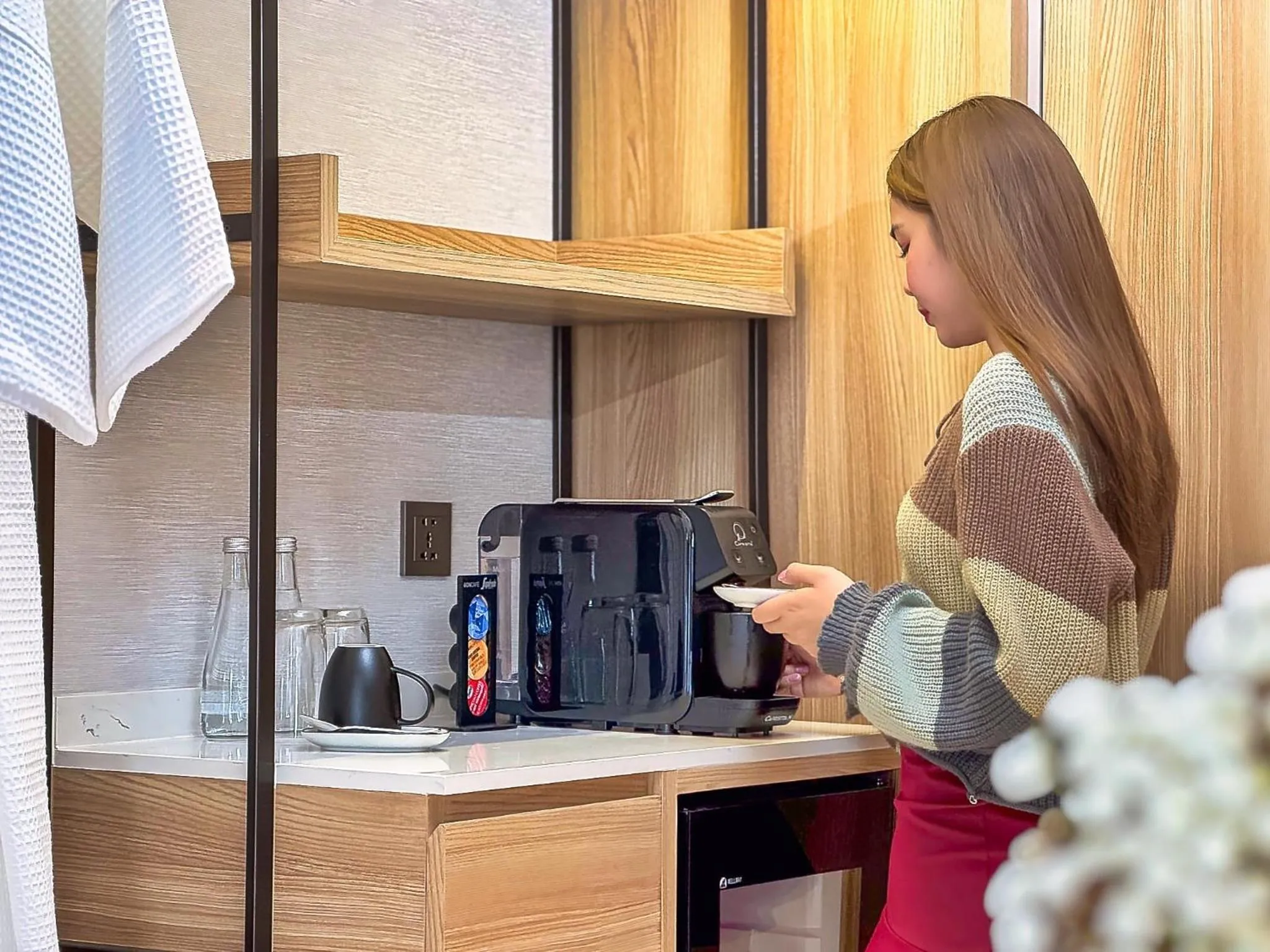 People in Mercure Bangkok Surawong