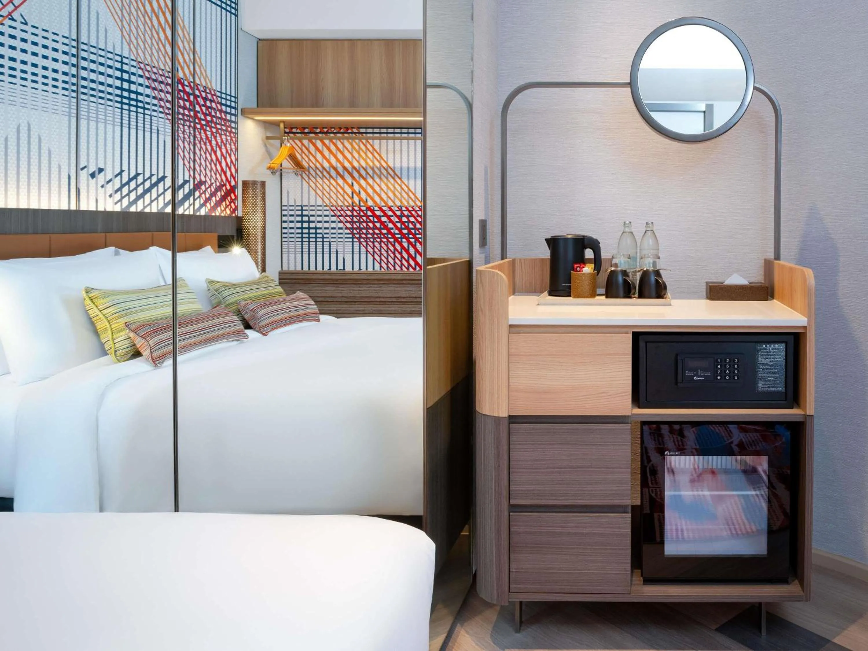 Bedroom, Bed in Mercure Bangkok Surawong