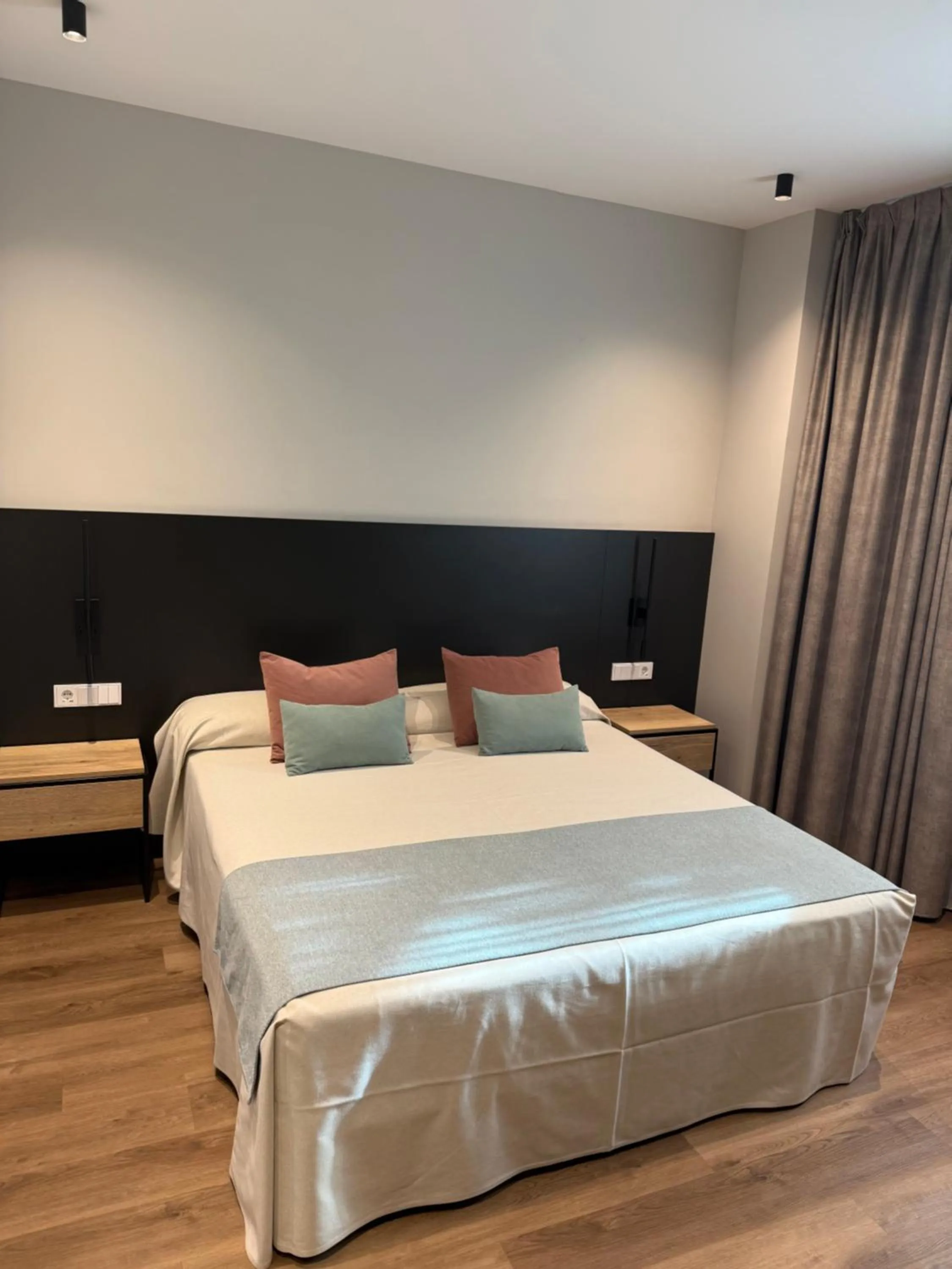 Bed in UNIVERSA Hoteles