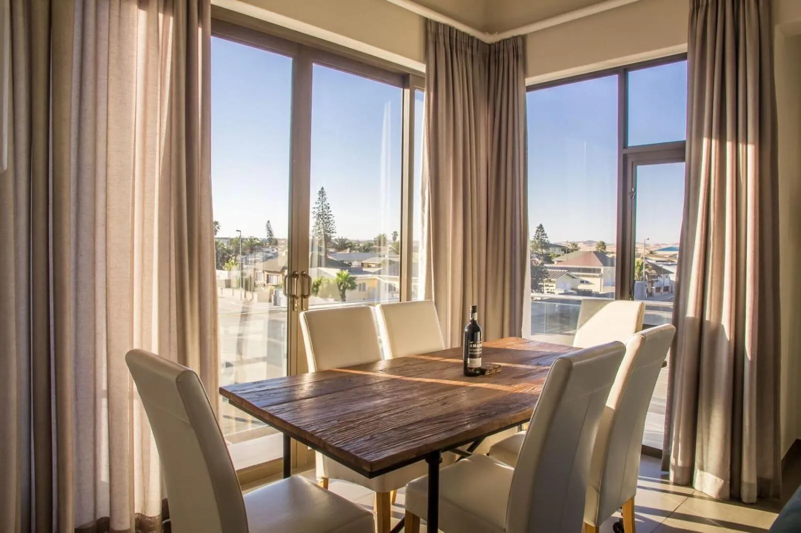 Dining area in Desert Sands Boutique B&B | Self-Catering