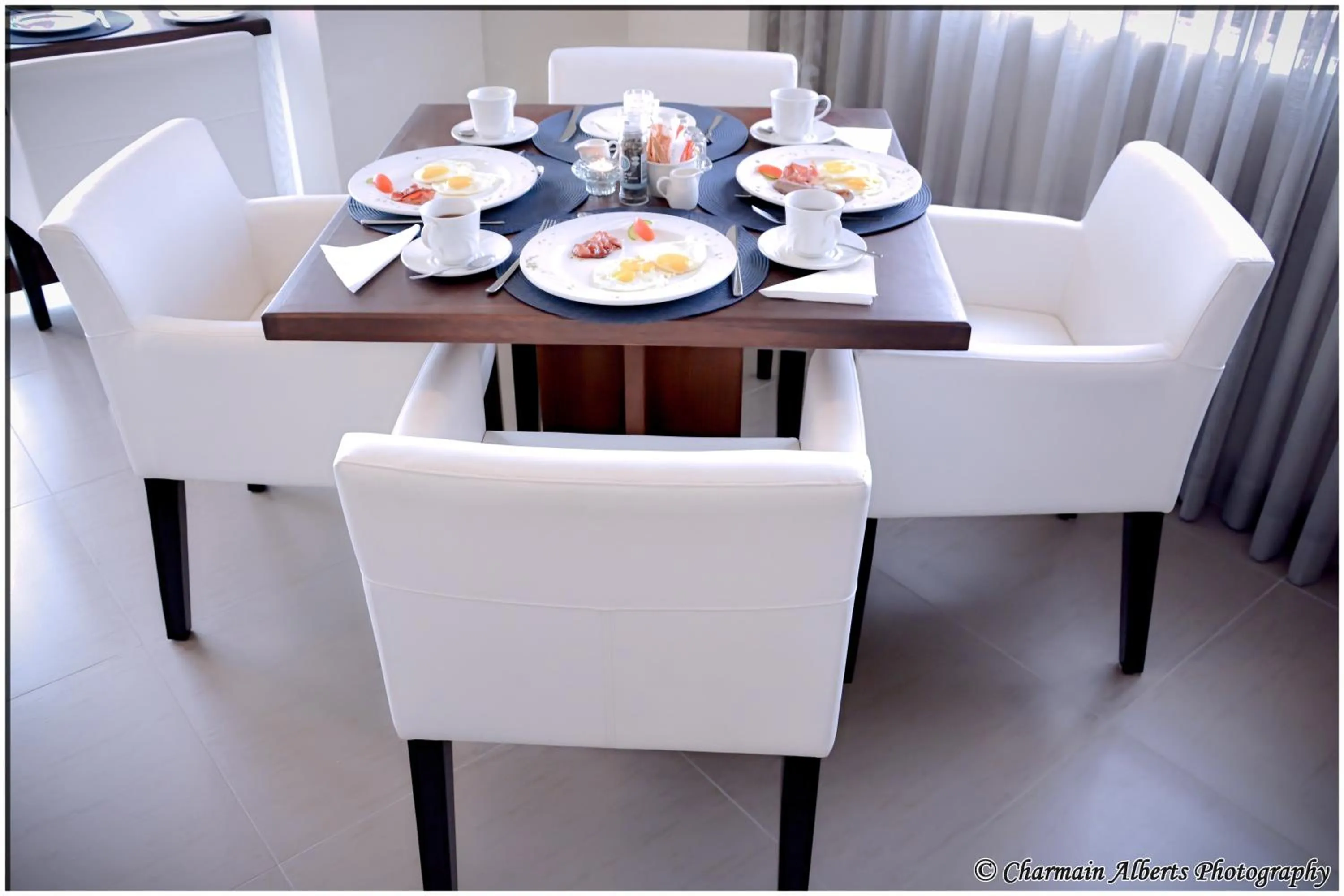 Breakfast in Desert Sands Boutique B&B | Self-Catering