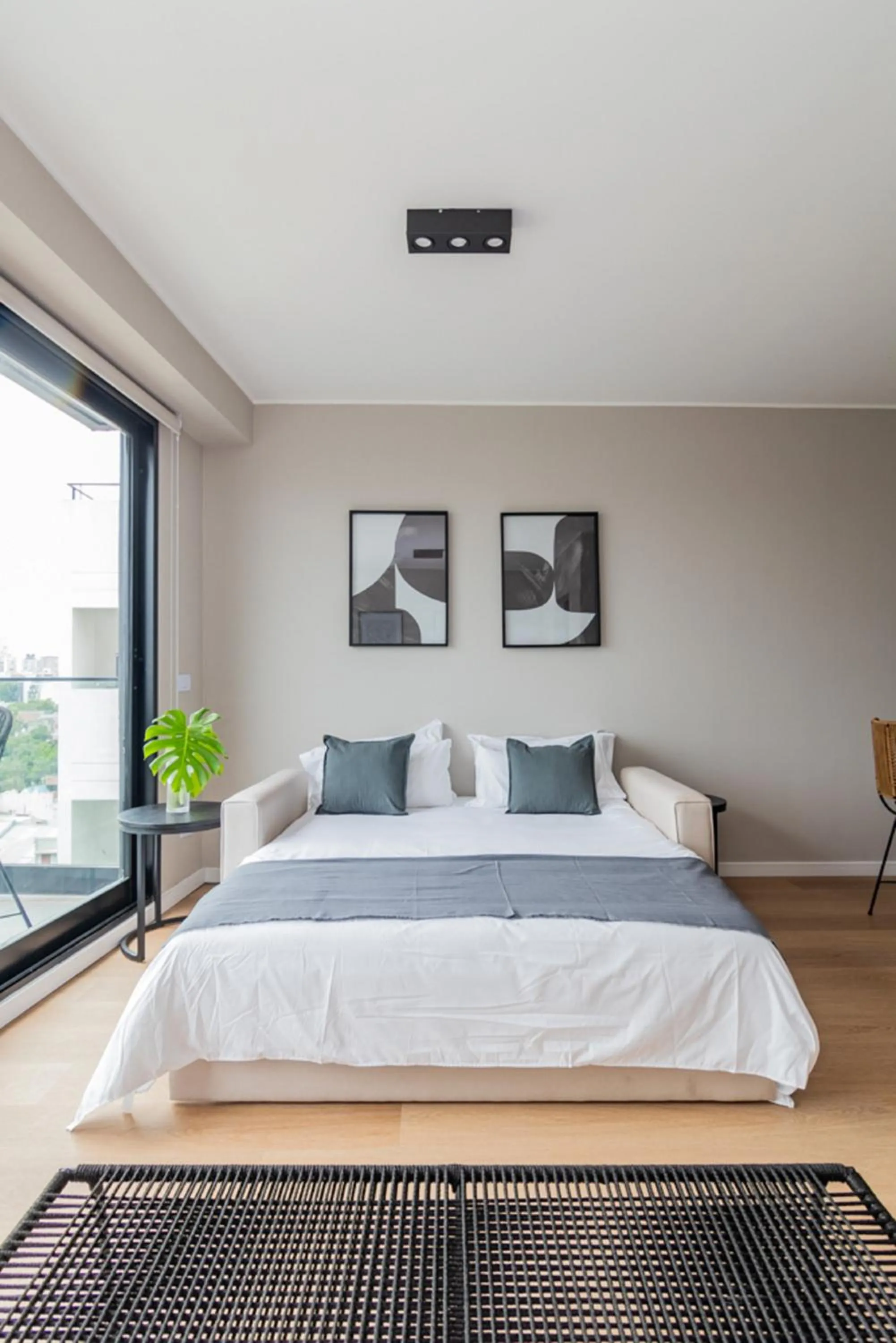 Bed in Milenia Soho by iPPA