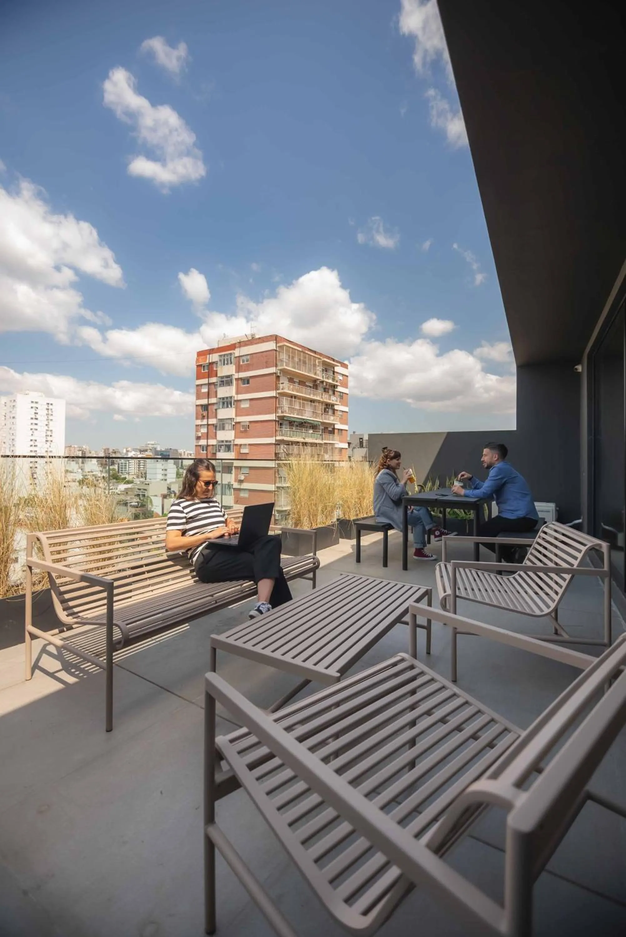 Balcony/Terrace in Milenia Soho by iPPA