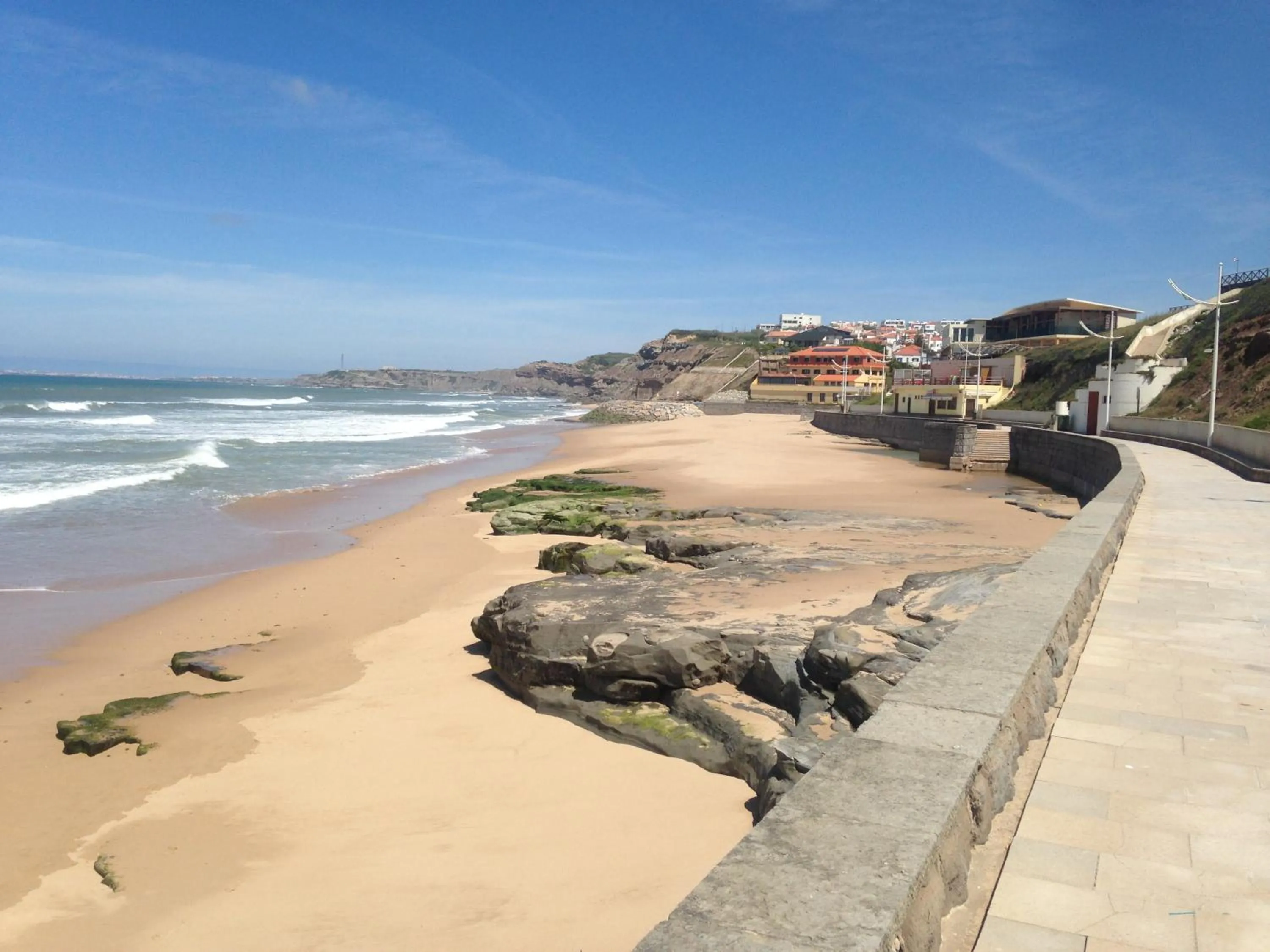Beach in Native Surfhouse