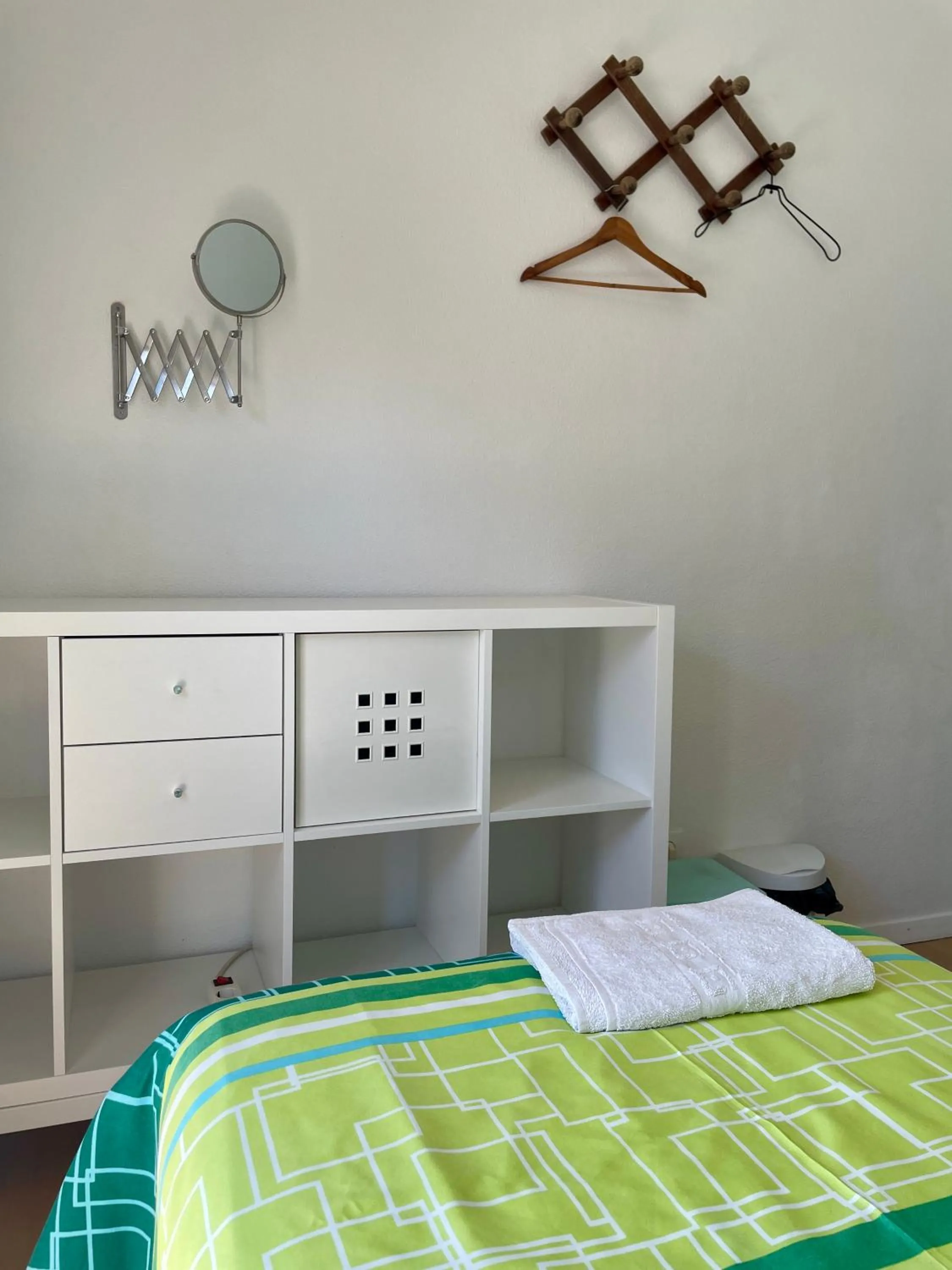 Bed in Native Surfhouse