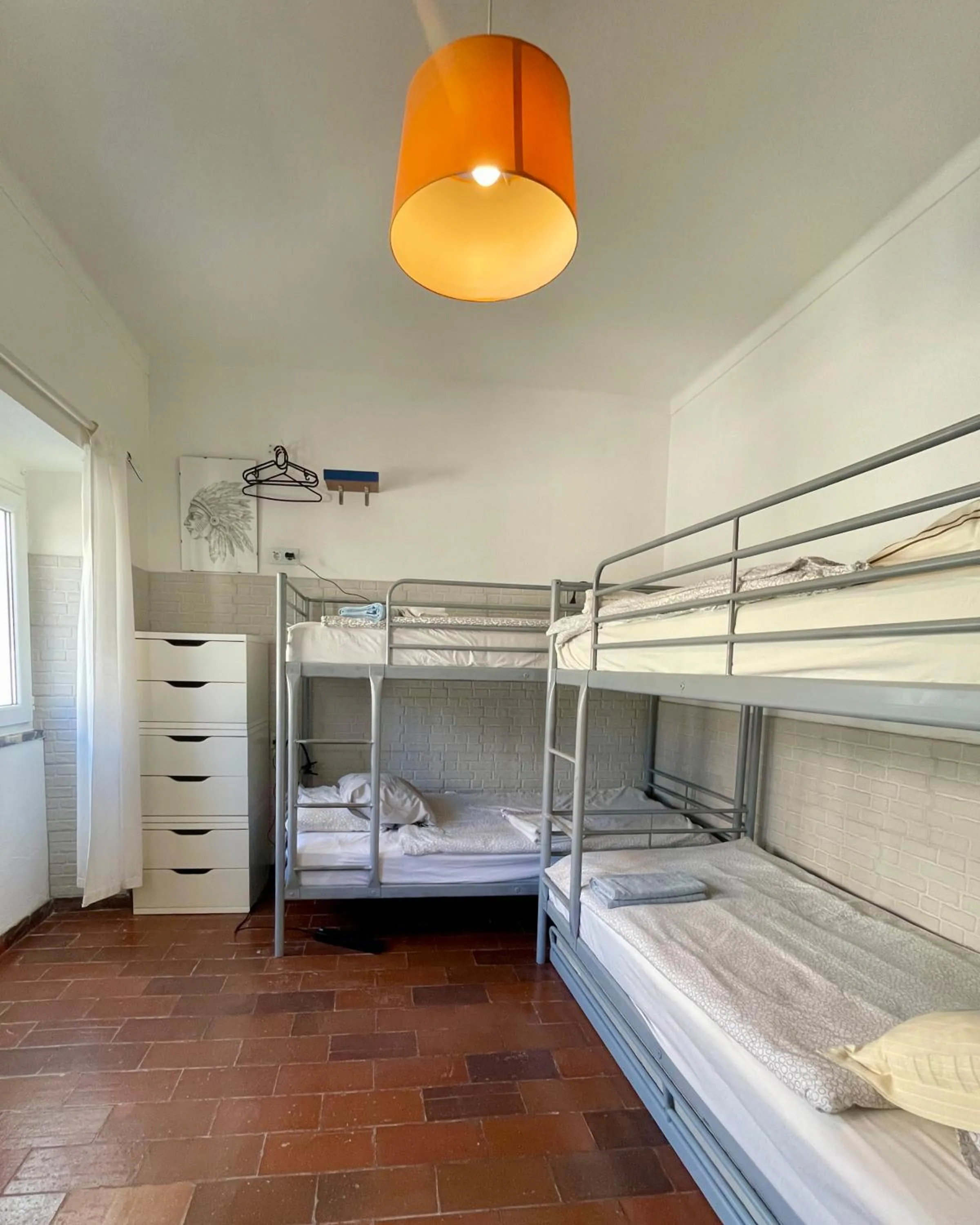 Bed in Native Surfhouse