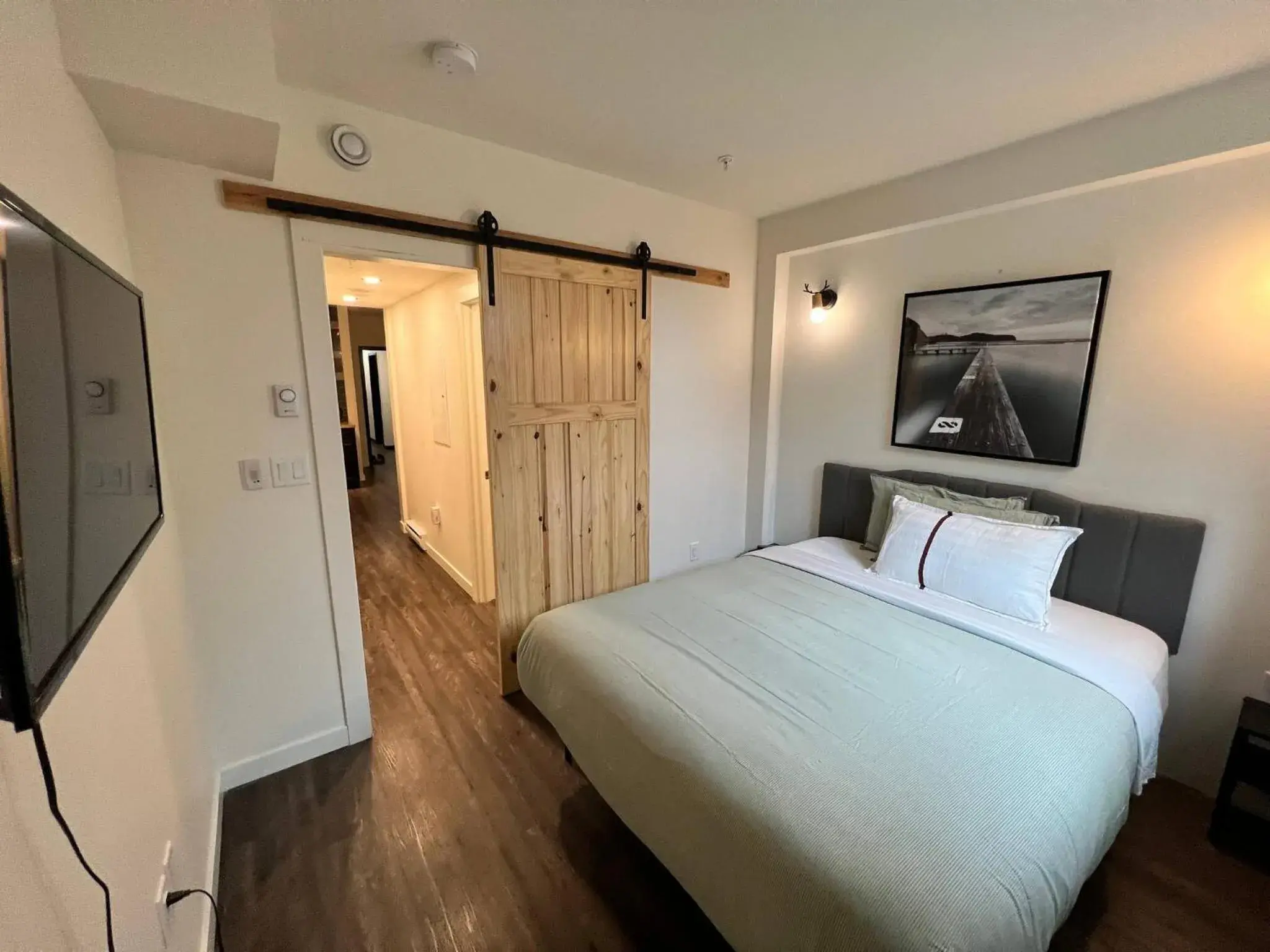 Dt 1Bed 1bath Cozy Suite 8 Min Walk To Arena Dt 1Bed 1bath Cozy Suite 8 Min Walk To Arena